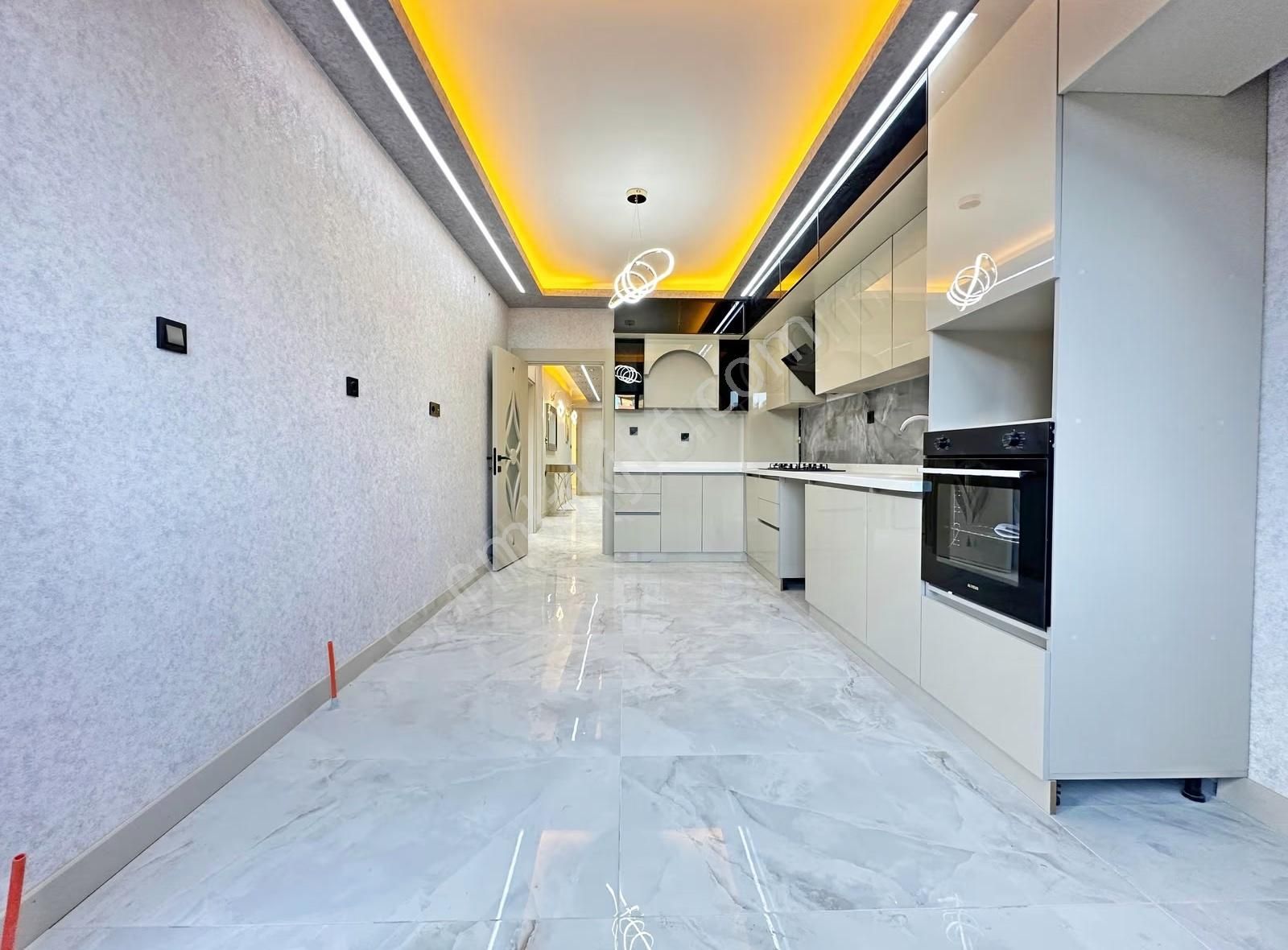 Özçeliklerden Haftanın Fırsat Dairesi Full Yapılı Emsalsiz 3+1 - Görsel 17