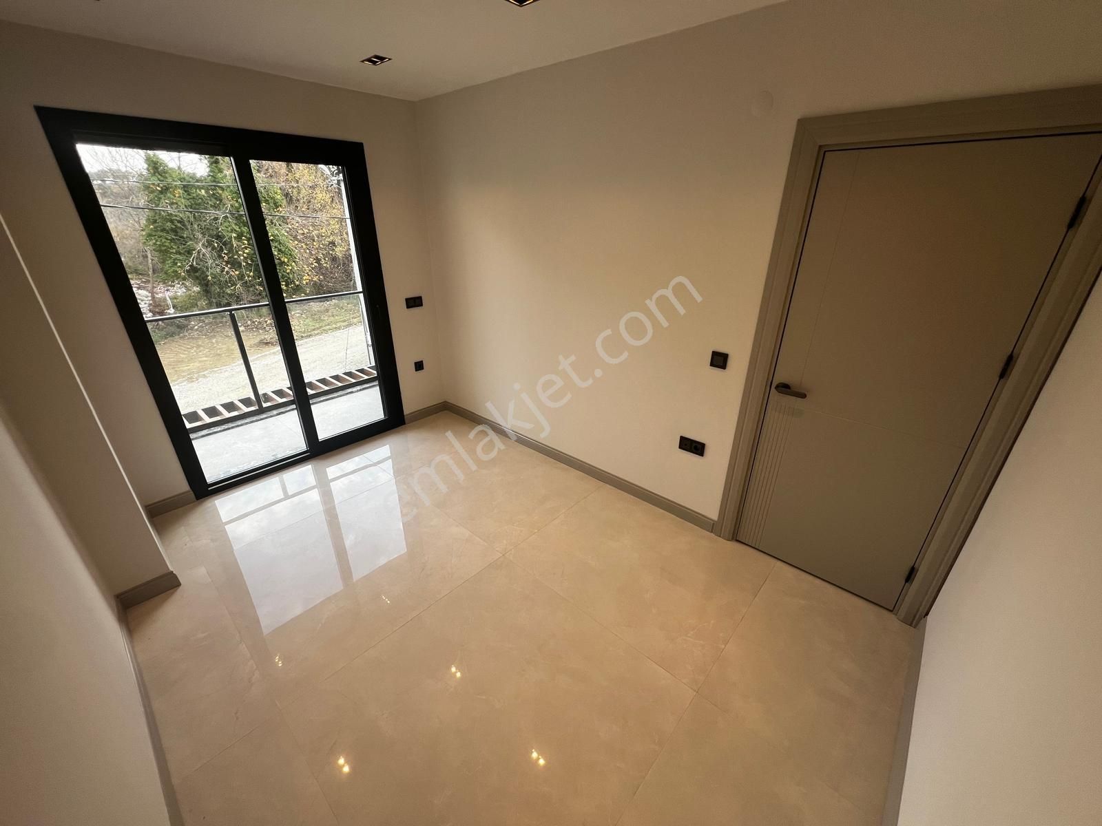 Yiğit'ten Güre'de Müstakil Havuzlu Şömineli Muhteşem 3+1 Villa - Görsel 27