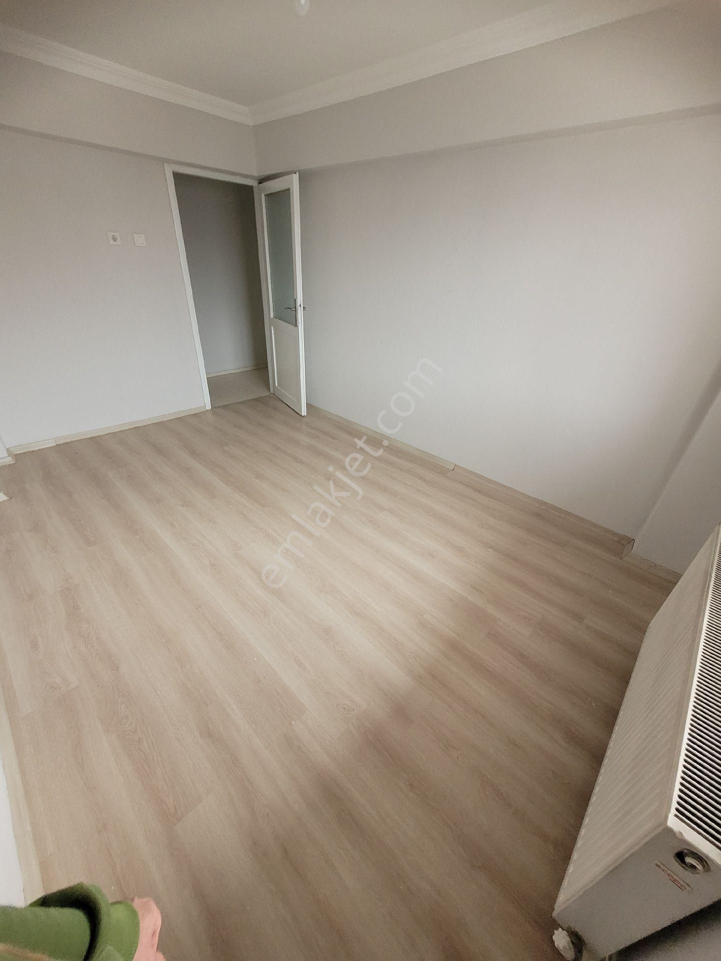 Şirinyer Menderes Caddesi Üzerinde Merkezi Kiralık Daire - Görsel 9