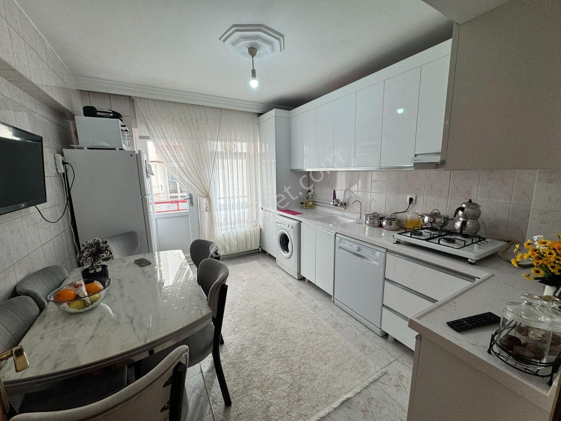 Kalecik Emlak'tan Merkez Mahallesin'de Masrfasız 3+1 - Görsel 2