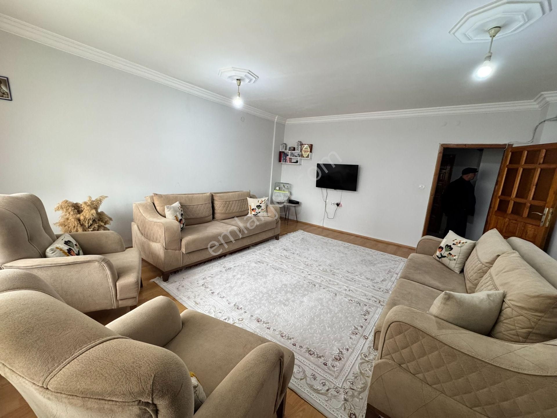 Kalecik Emlak'tan Merkez Mahallesin'de Masrfasız 3+1 - Görsel 7