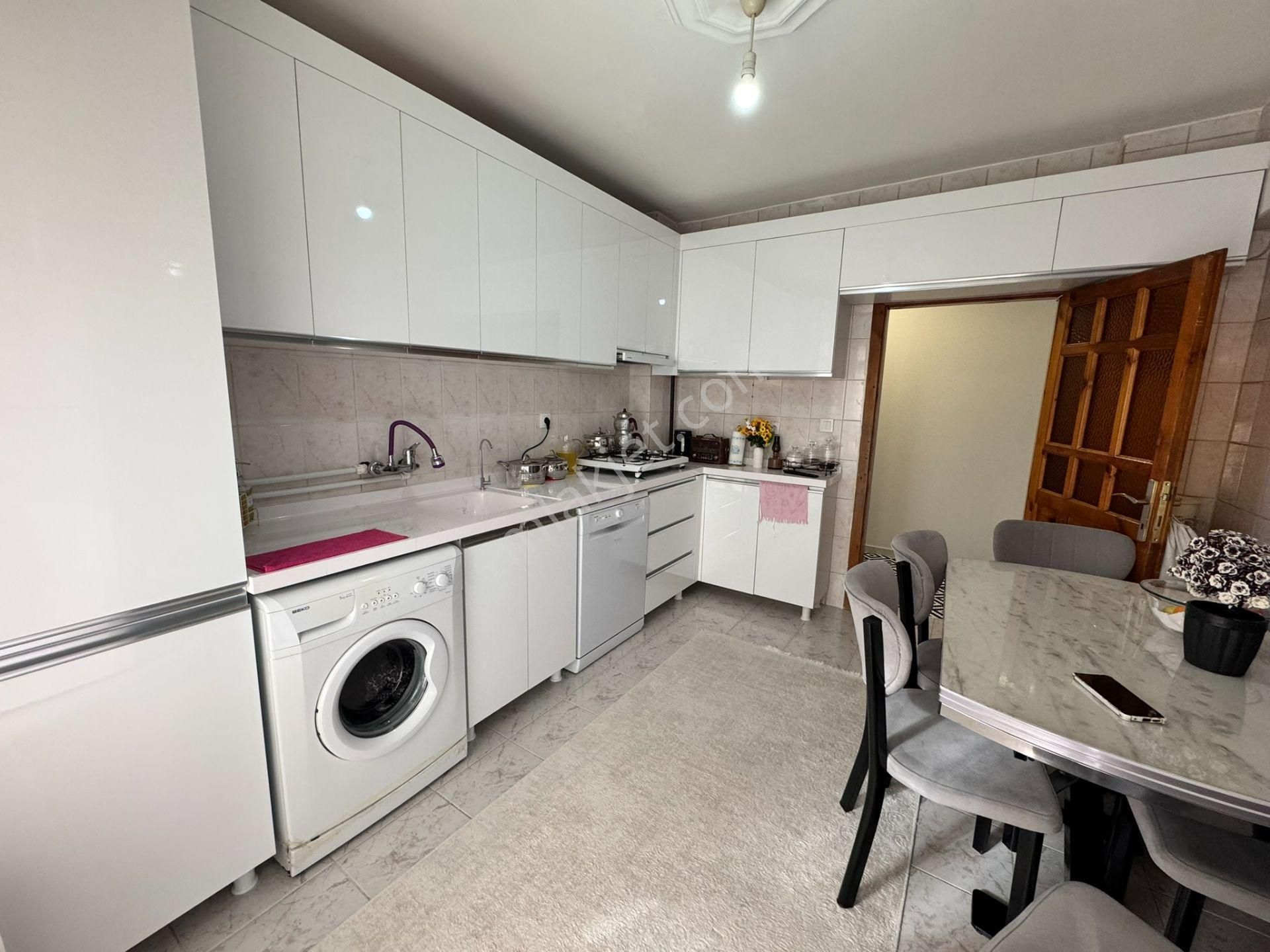 Kalecik Emlak'tan Merkez Mahallesin'de Masrfasız 3+1 - Görsel 3