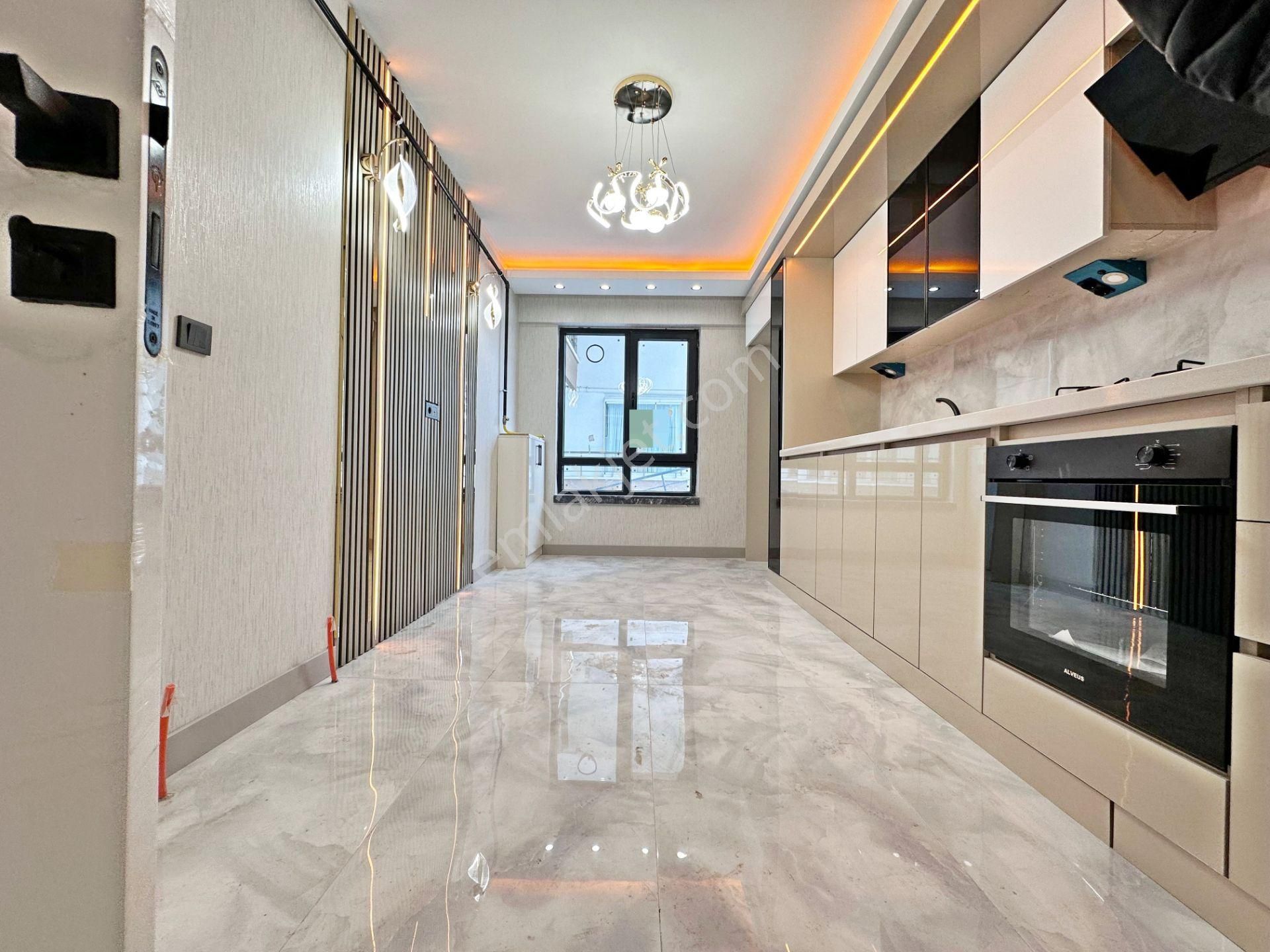 Emsali Olmayan Tek Daire Acil Satılık Ara Katta Geniş Yeni 2+1 Daire - Görsel 23