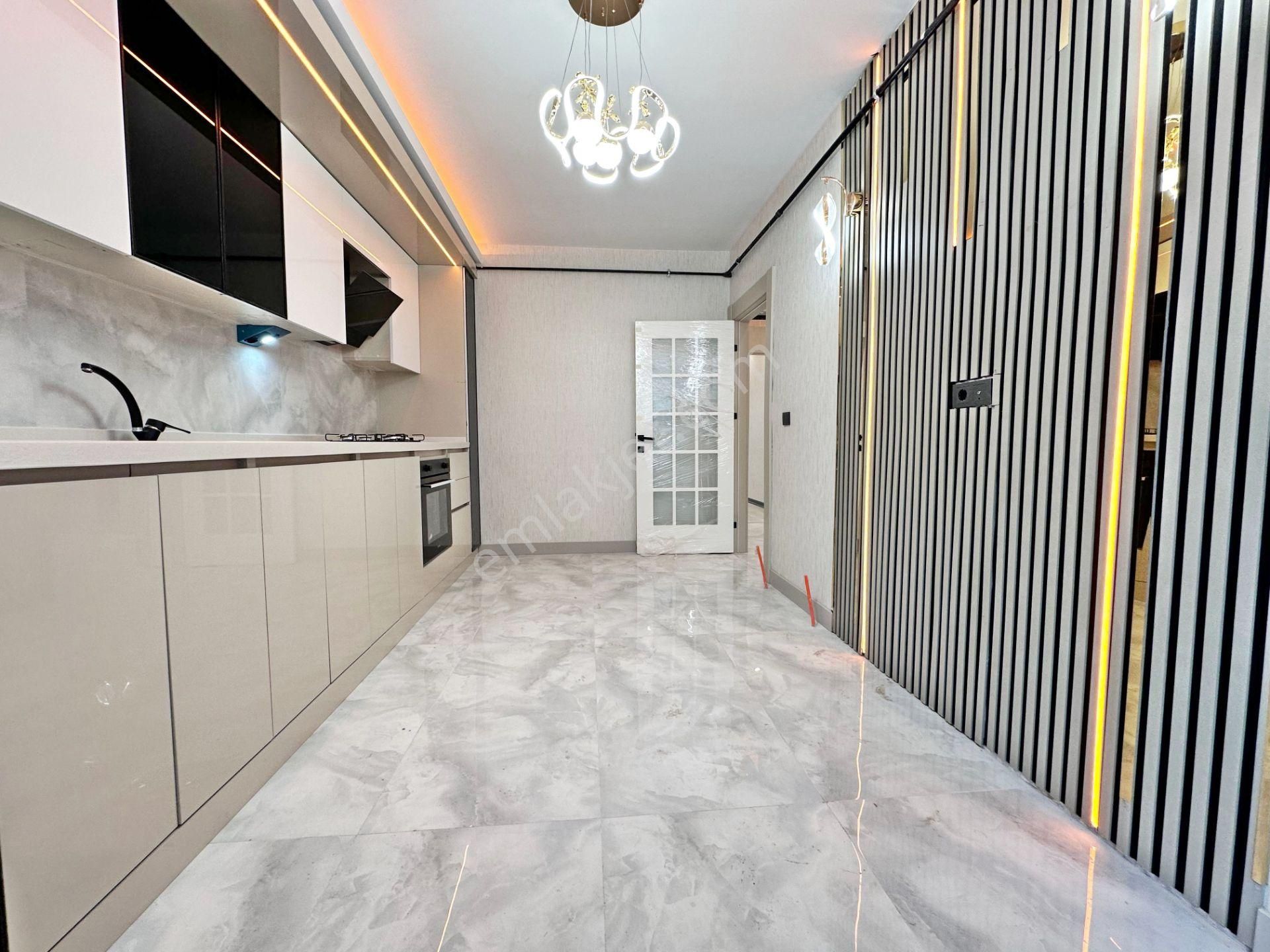 Emsali Olmayan Tek Daire Acil Satılık Ara Katta Geniş Yeni 2+1 Daire - Görsel 32