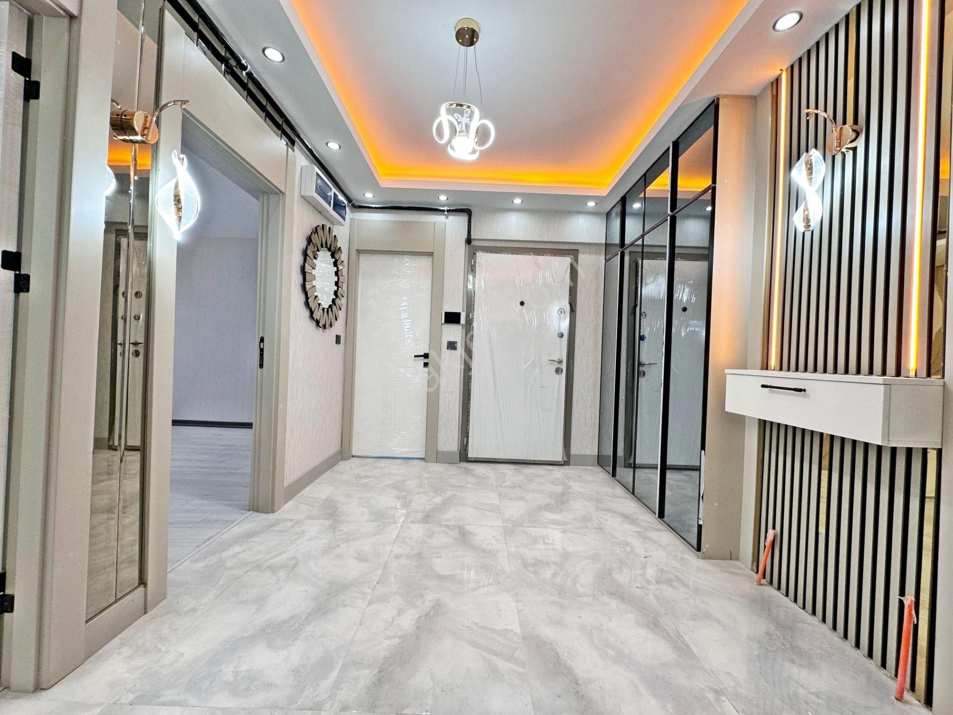 Emsali Olmayan Tek Daire Acil Satılık Ara Katta Geniş Yeni 2+1 Daire - Görsel 16