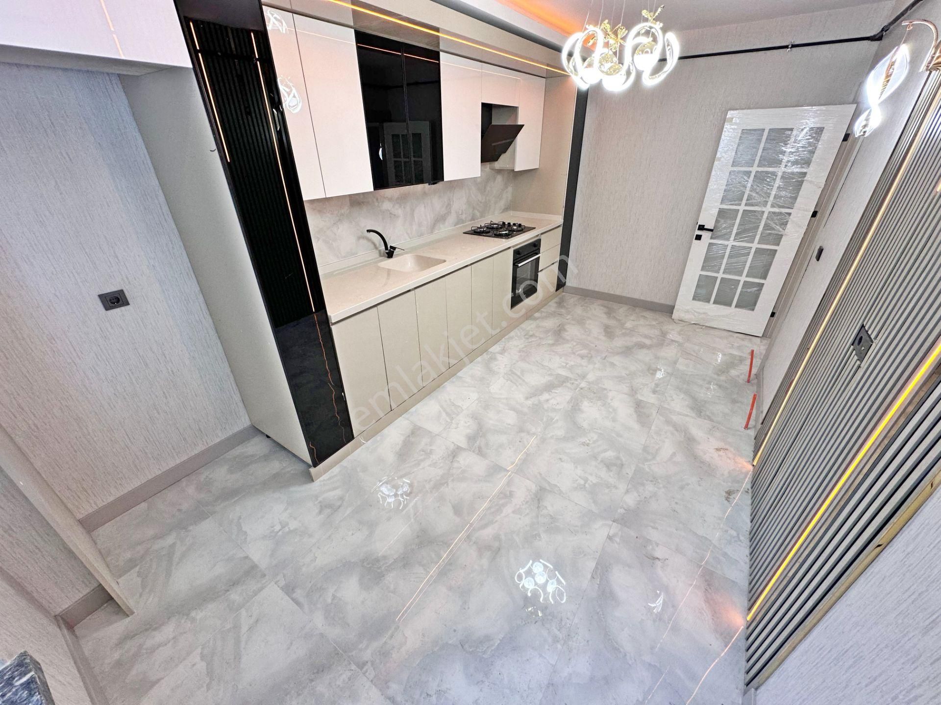 Emsali Olmayan Tek Daire Acil Satılık Ara Katta Geniş Yeni 2+1 Daire - Görsel 7