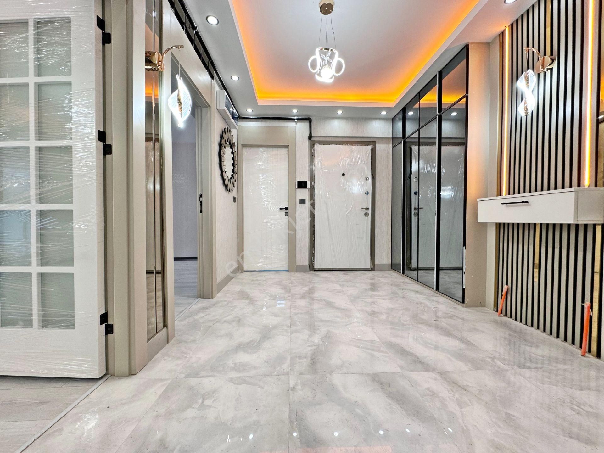 Emsali Olmayan Tek Daire Acil Satılık Ara Katta Geniş Yeni 2+1 Daire - Görsel 9