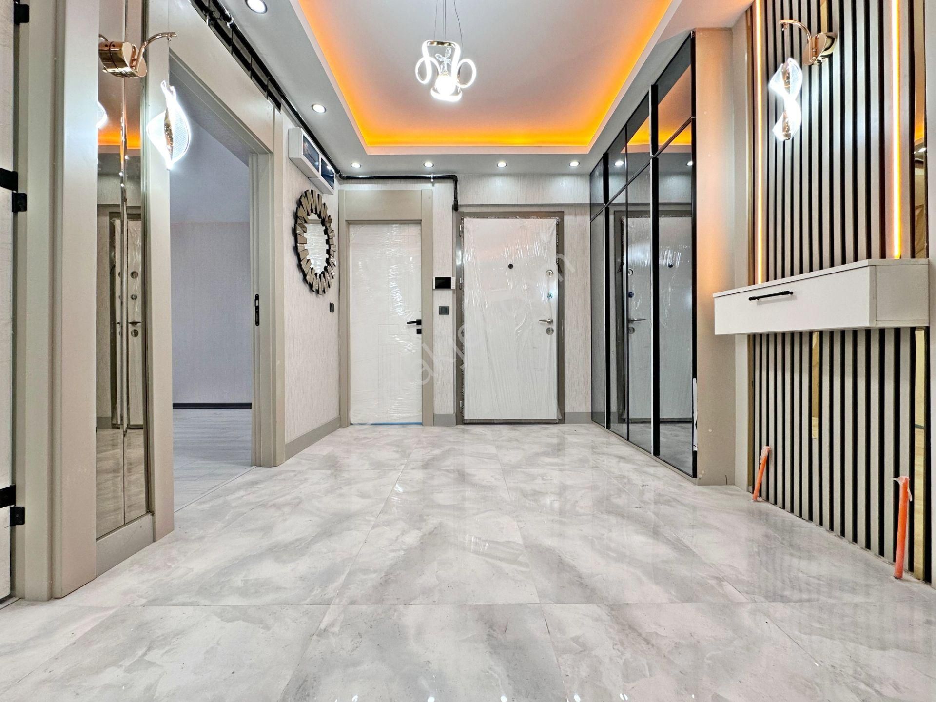 Emsali Olmayan Tek Daire Acil Satılık Ara Katta Geniş Yeni 2+1 Daire - Görsel 12