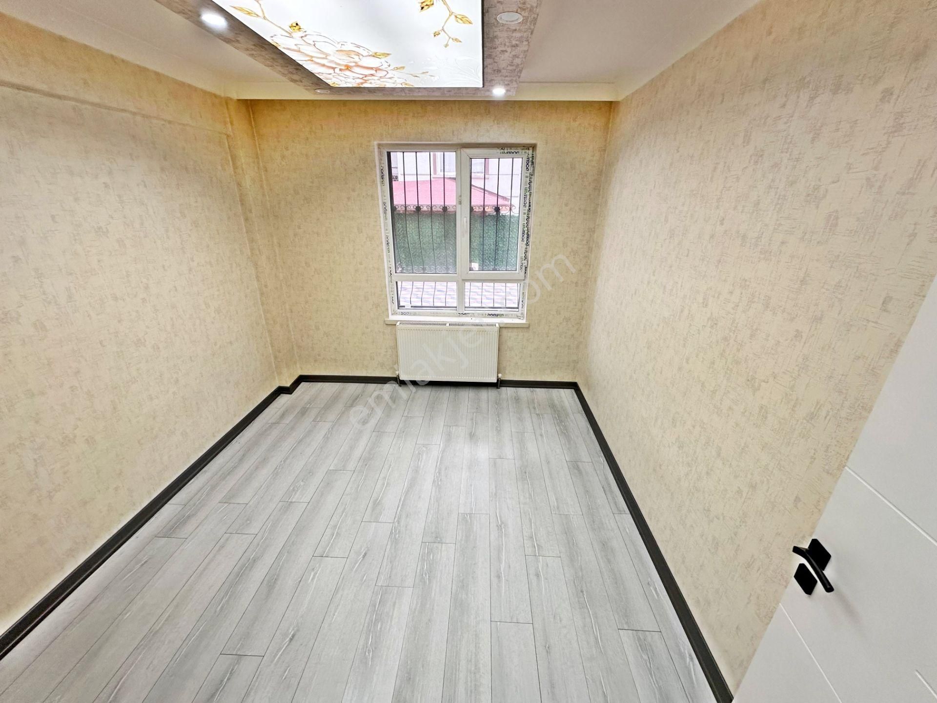 Yılın Fırsat Dairesi Acil Satılık Geniş Emsalsiz Giriş Kat Dairesi 1+1 - Görsel 8