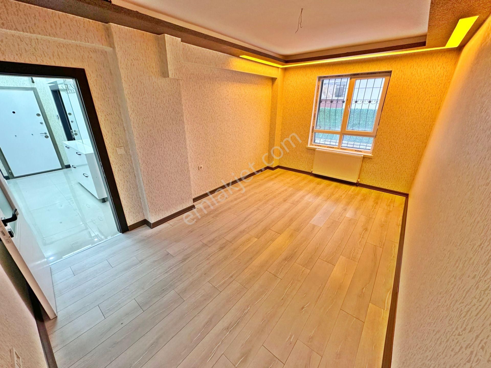 Yılın Fırsat Dairesi Acil Satılık Geniş Emsalsiz Giriş Kat Dairesi 1+1 - Görsel 25