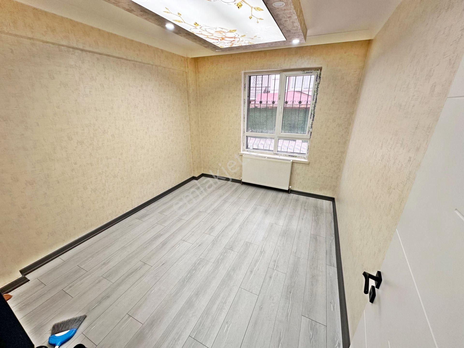 Yılın Fırsat Dairesi Acil Satılık Geniş Emsalsiz Giriş Kat Dairesi 1+1 - Görsel 20