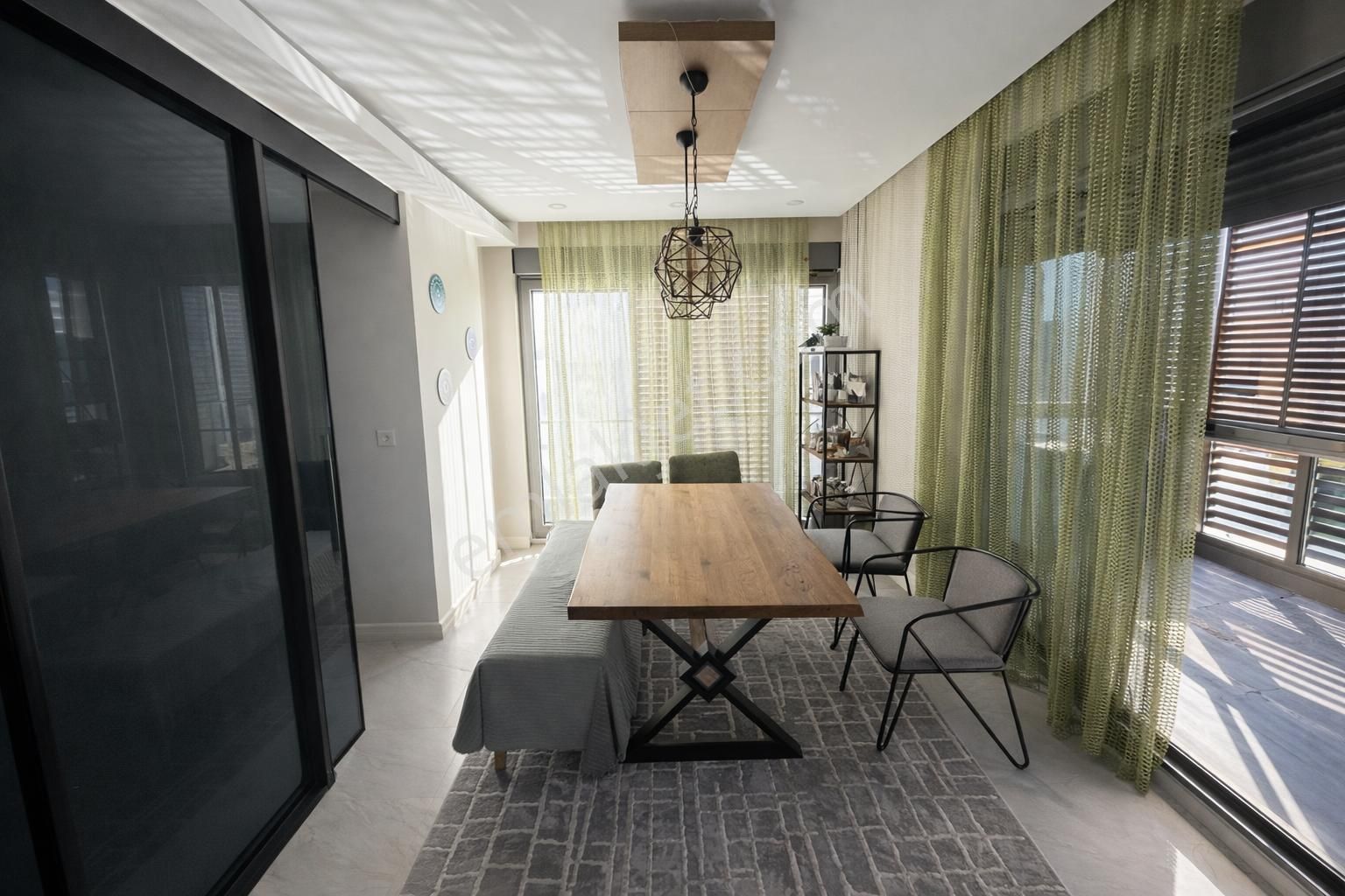 Konyaaltı Konaklar Bölgesinde Ultralüks Sitede 4+1 Arakat - Görsel 3