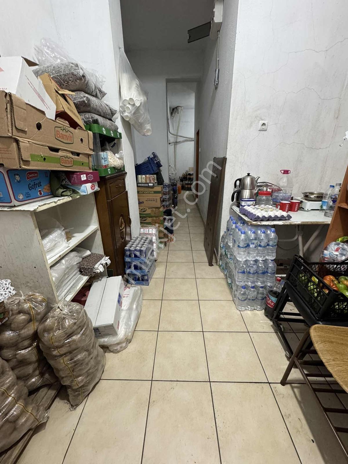 Biens'den Bağlarbaşın'da Satılık 3 Okulun Yanında Market - Görsel 15