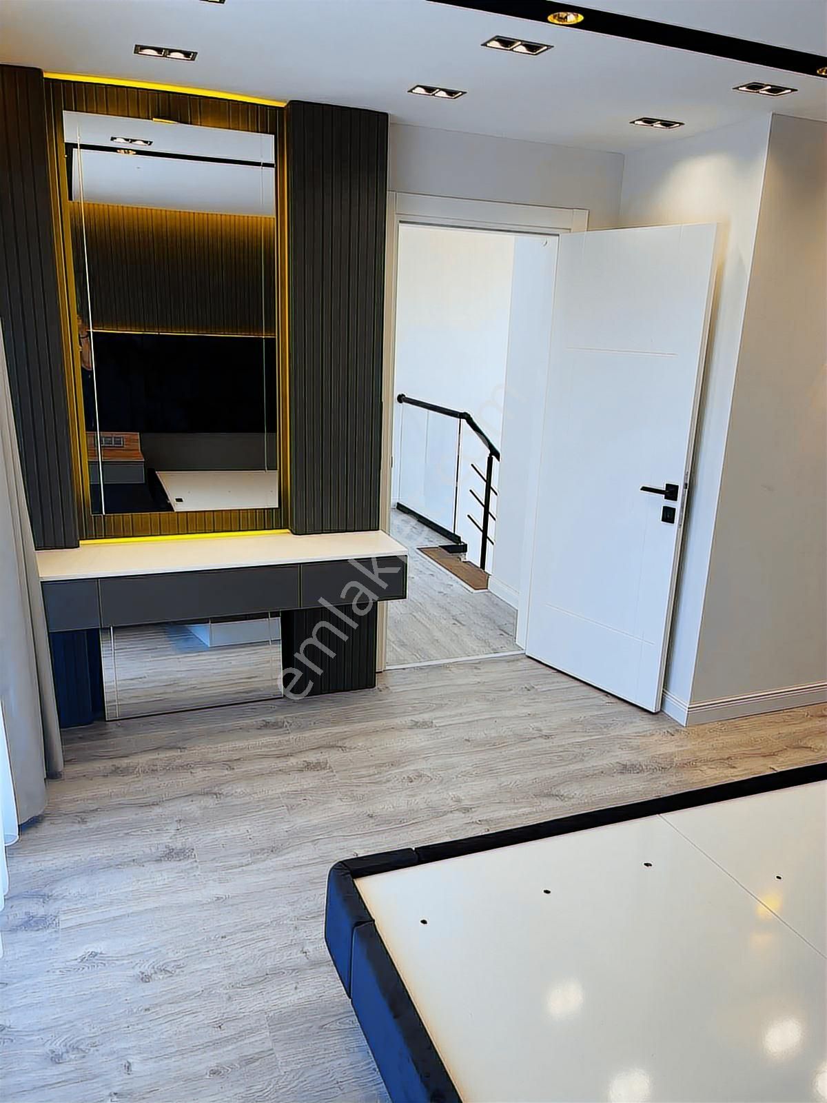 Jasse'den Kaynaklar Merkezde Havuzlu Dubleks 4+1 Satılık Villa - Görsel 4