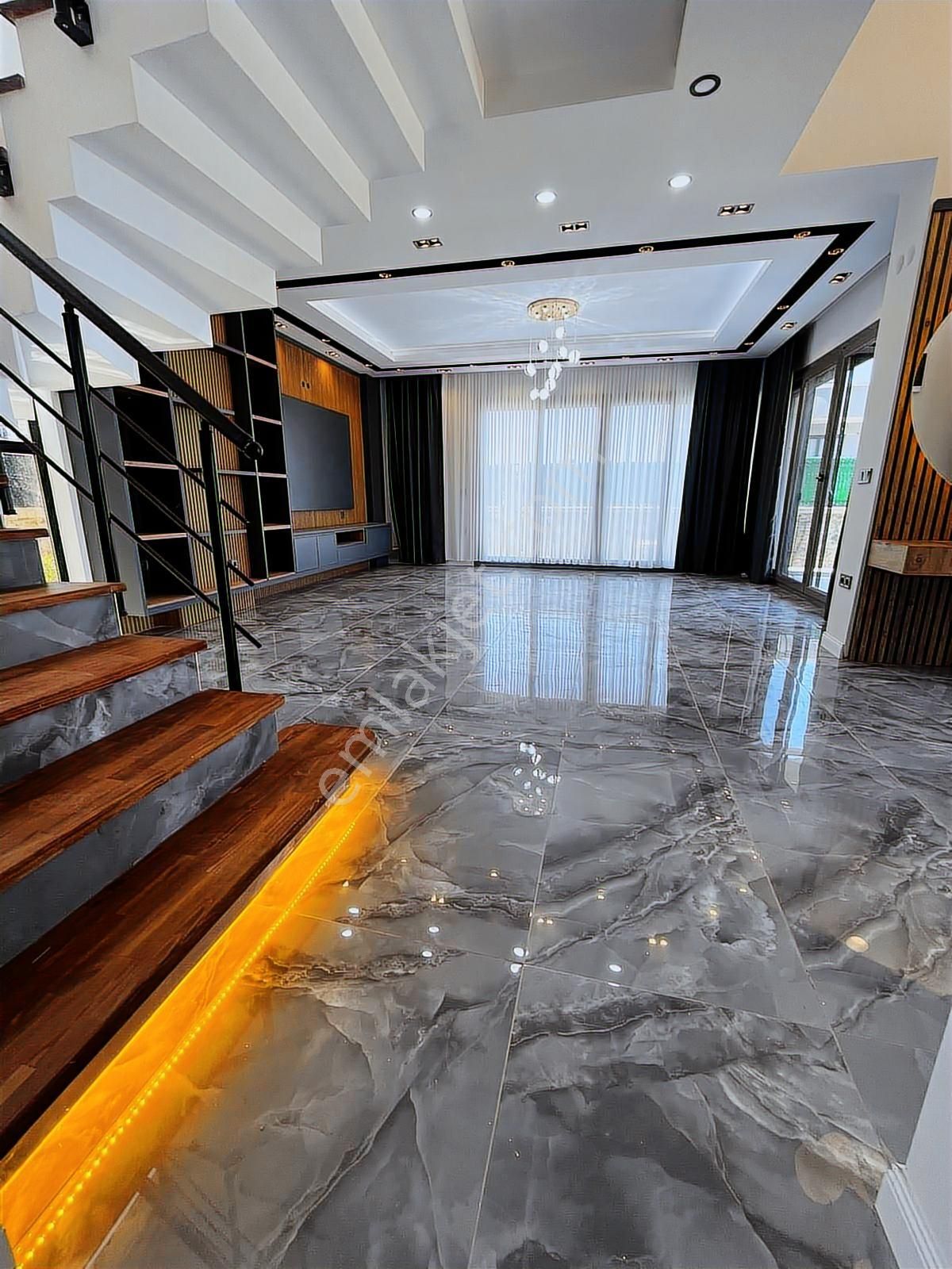 Jasse'den Kaynaklar Merkezde Havuzlu Dubleks 4+1 Satılık Villa - Görsel 16