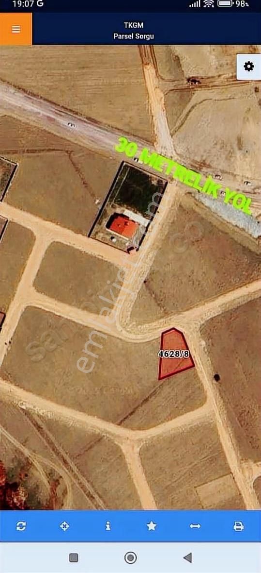 Elmalıkta Satılık Parsel 30 Metrelik Yola Çok Yakın