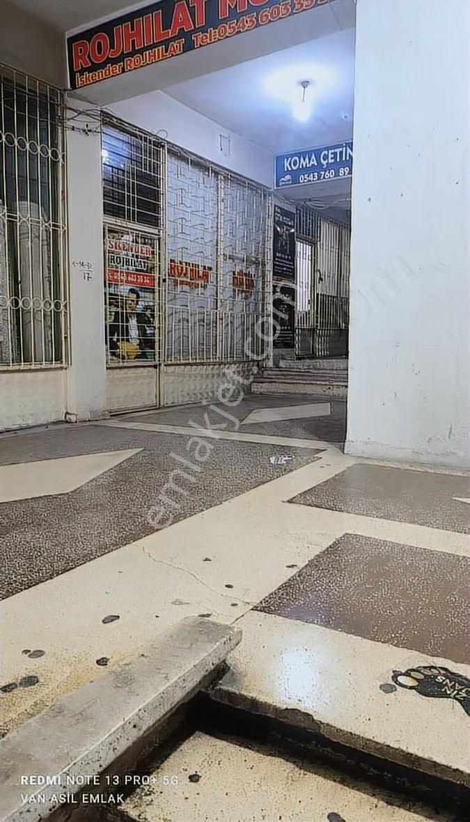 Aciliyetten Fiyat Düştü Van Pasajında Satılık Dükkan - Görsel 6