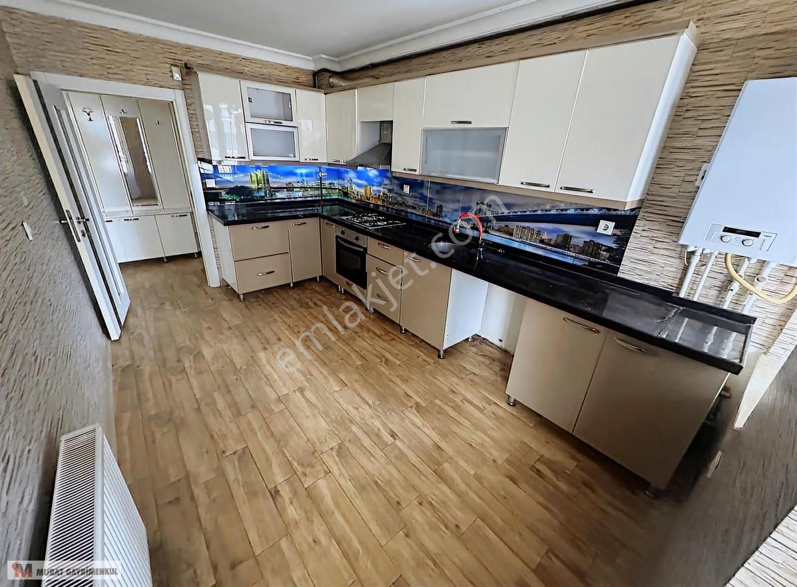 Kanunide Ana Cadde Yakını Genç Binada Ful Yapılı Masrafsız 3+1