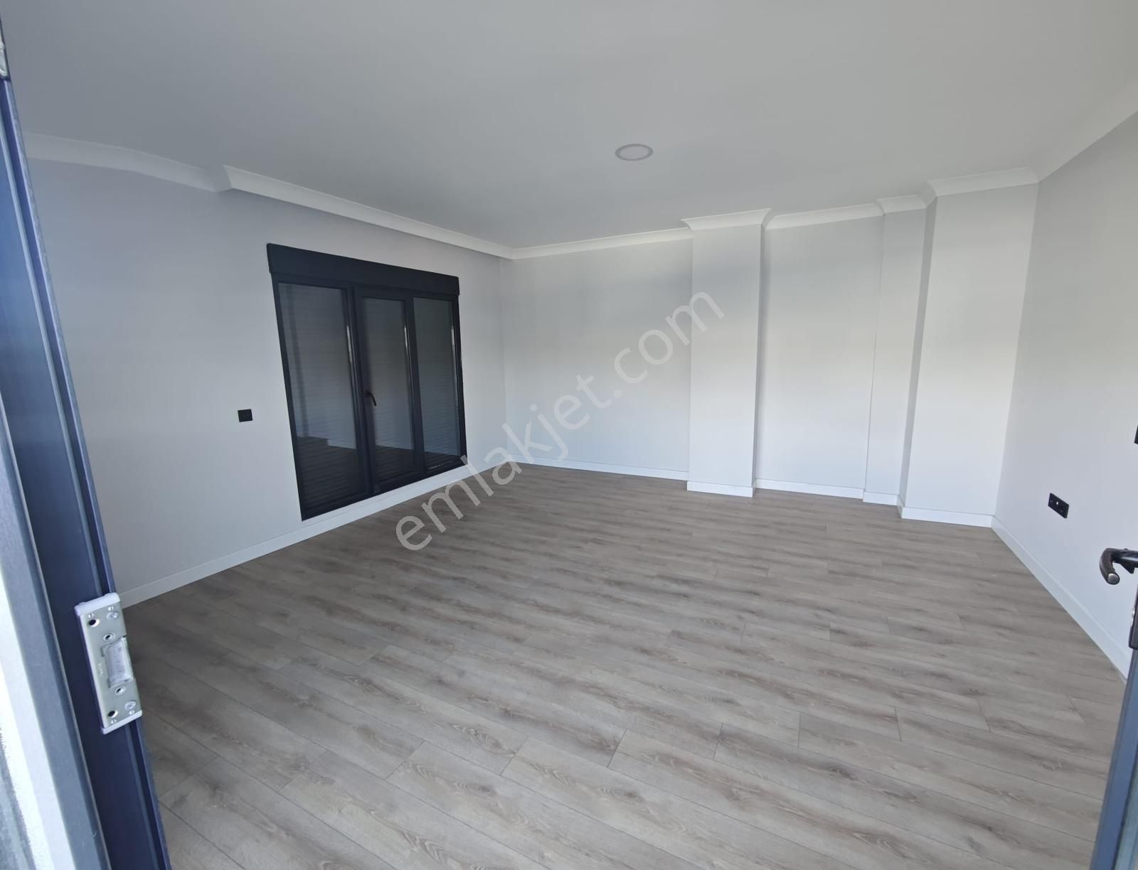 Bayramoğlu'nda Deniz Manzaralı Satılık Lüks Konsept İkiz Villa - Görsel 31