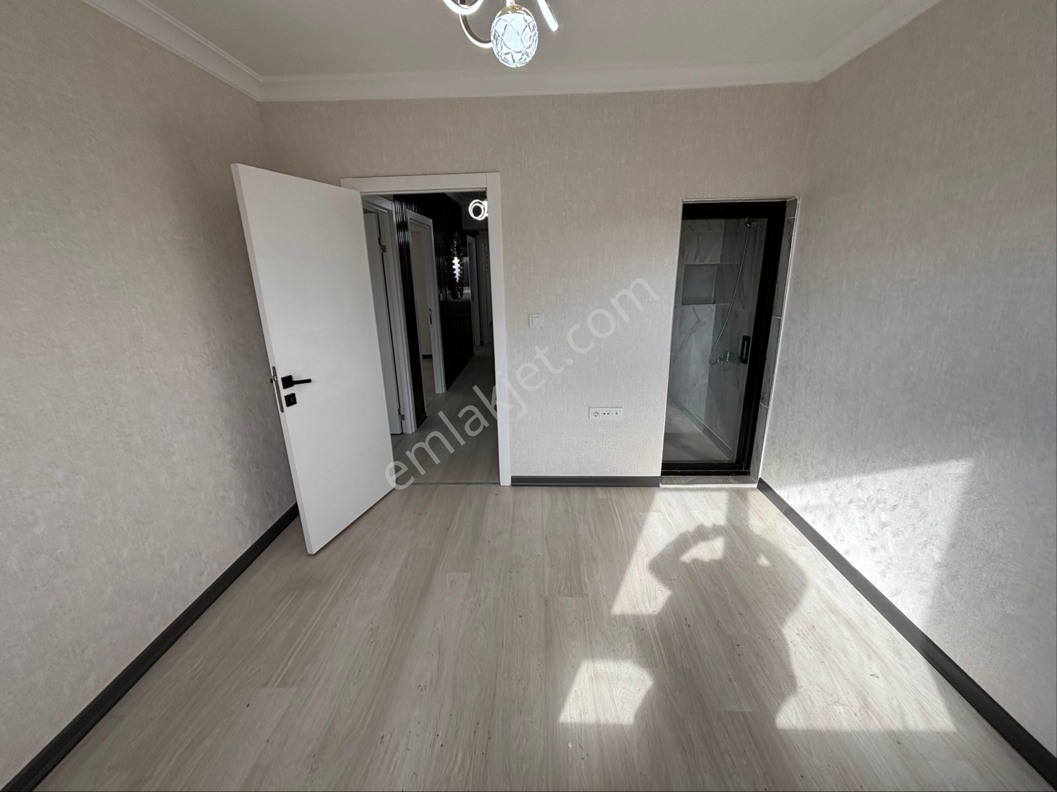 Öz Eda Emlaktan Bağlum Karakayada Satılık Full Yapılı Daire - Görsel 28