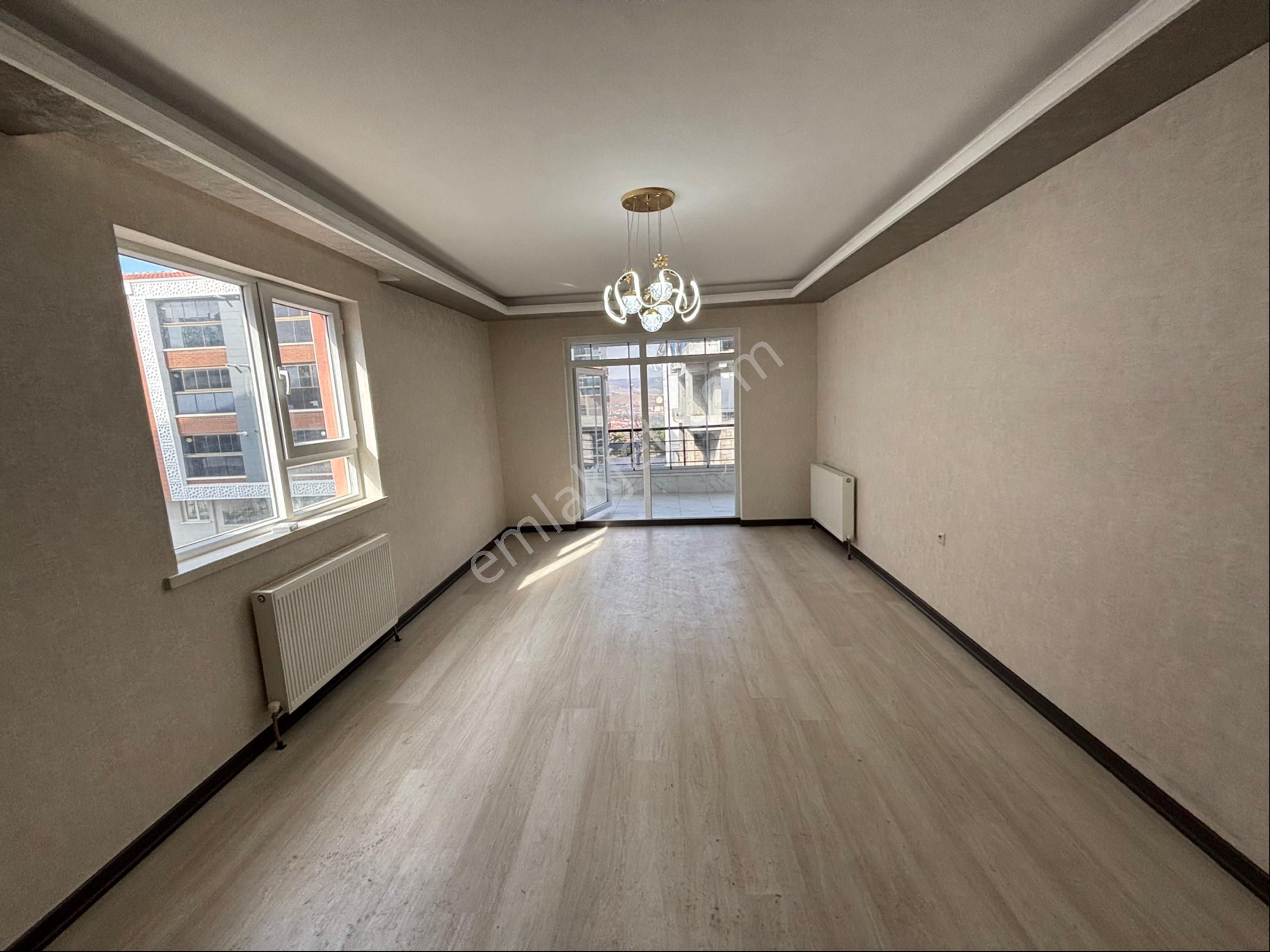 Öz Eda Emlaktan Bağlum Karakayada Satılık Full Yapılı Daire - Görsel 16