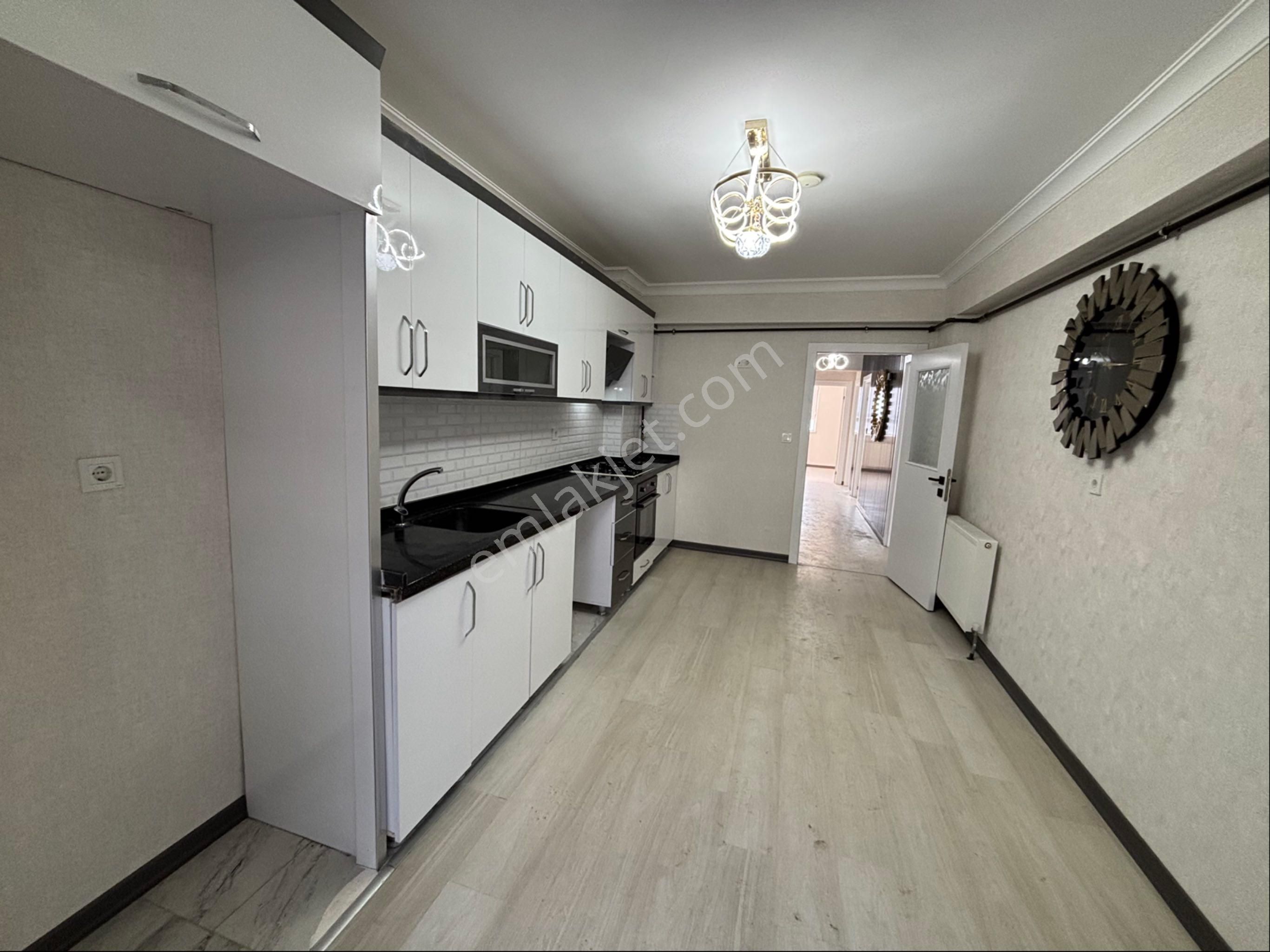 Öz Eda Emlaktan Bağlum Karakayada Satılık Full Yapılı Daire - Görsel 7