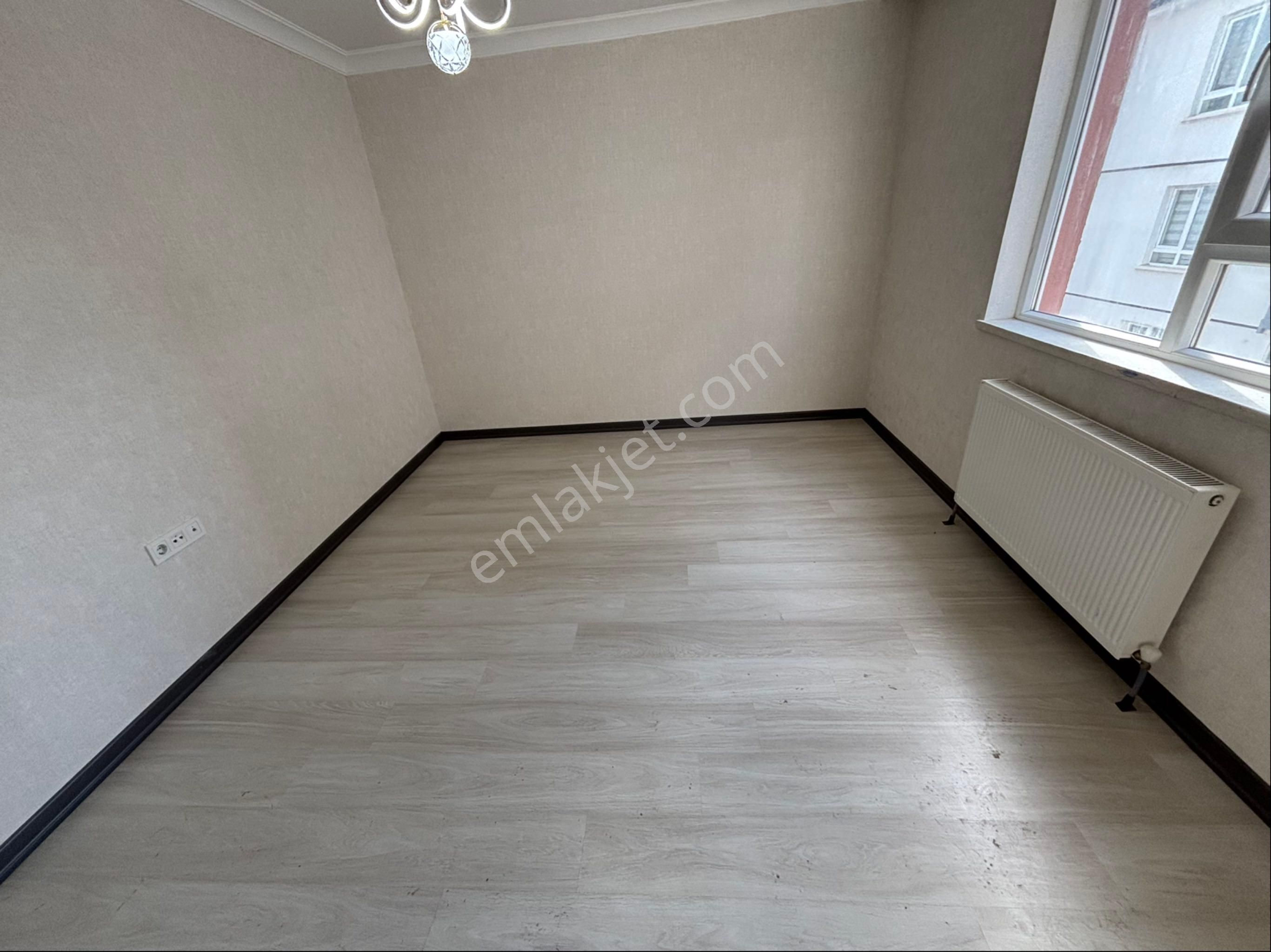 Öz Eda Emlaktan Bağlum Karakayada Satılık Full Yapılı Daire - Görsel 15