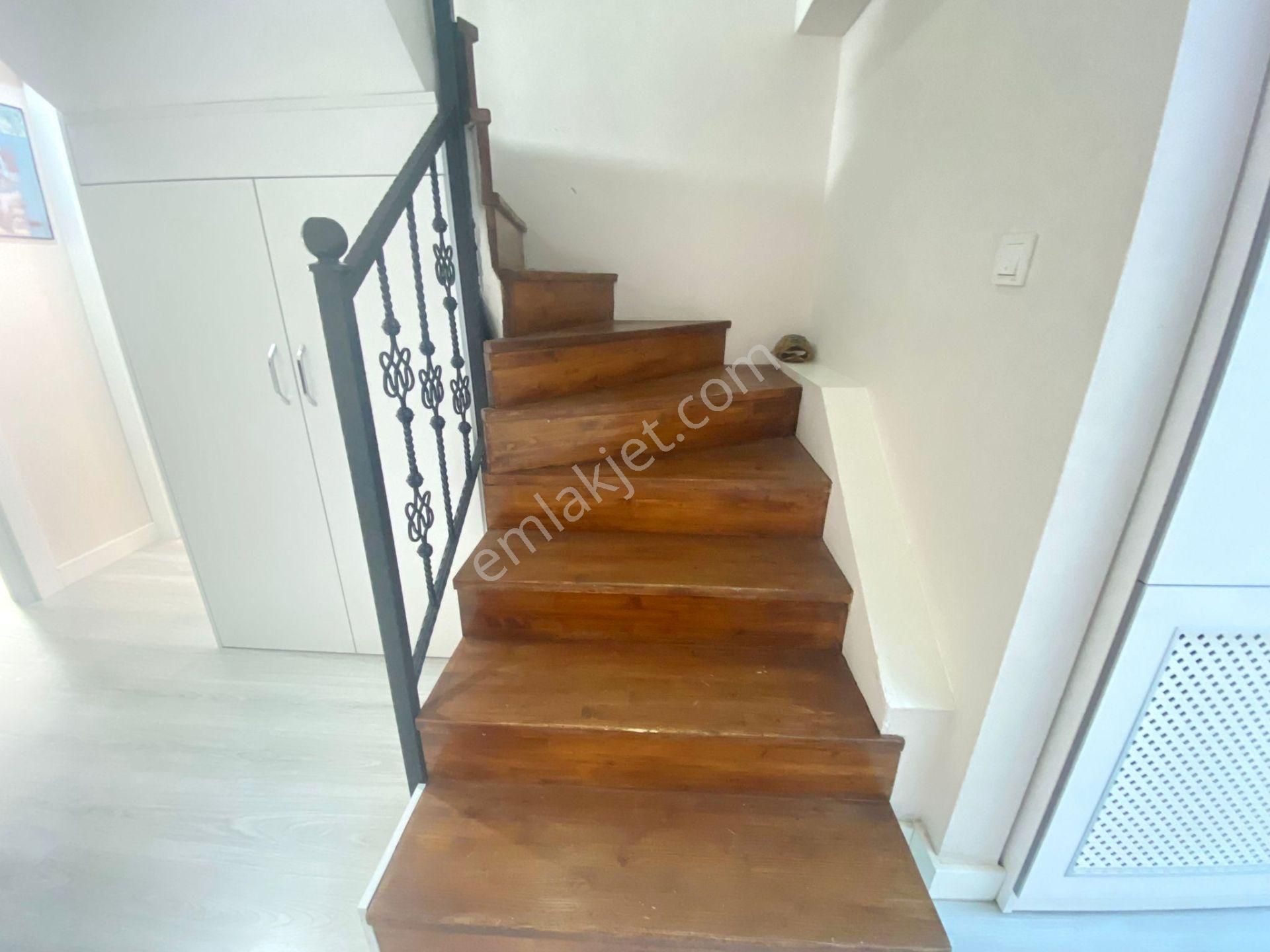 Uzman Emlak'dan İncirli Mh'de Cadde Yakını Ultralüx Yapılı Şehir Manzaralı Isı Yalıtımlı 5+1 Dubleks - Görsel 21