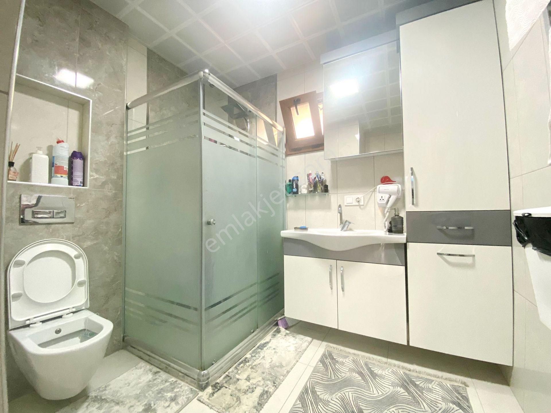 Uzman Emlak'dan İncirli Mh'de Cadde Yakını Ultralüx Yapılı Şehir Manzaralı Isı Yalıtımlı 5+1 Dubleks - Görsel 17