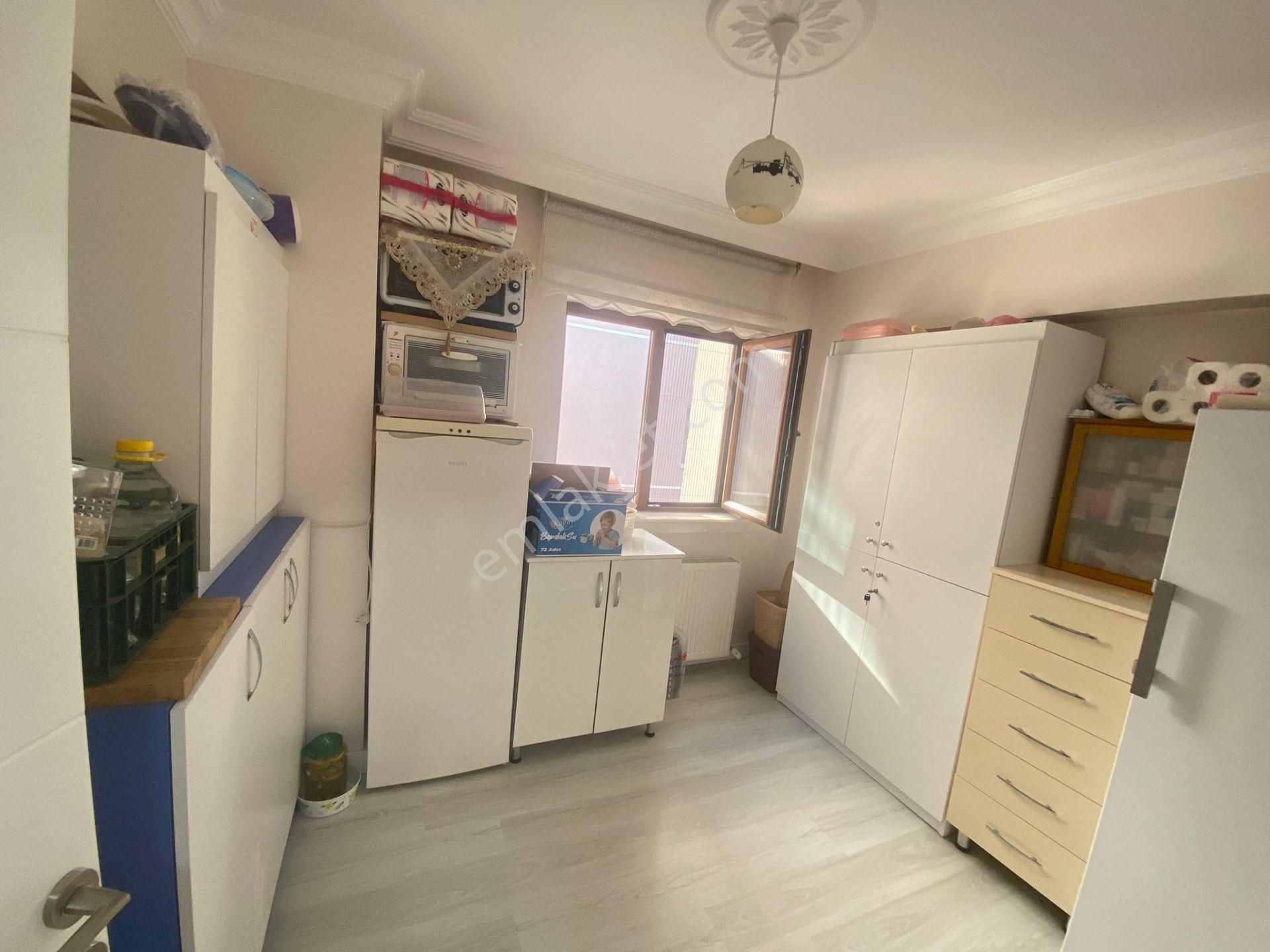 Uzman Emlak'dan İncirli Mh'de Cadde Yakını Ultralüx Yapılı Şehir Manzaralı Isı Yalıtımlı 5+1 Dubleks - Görsel 11