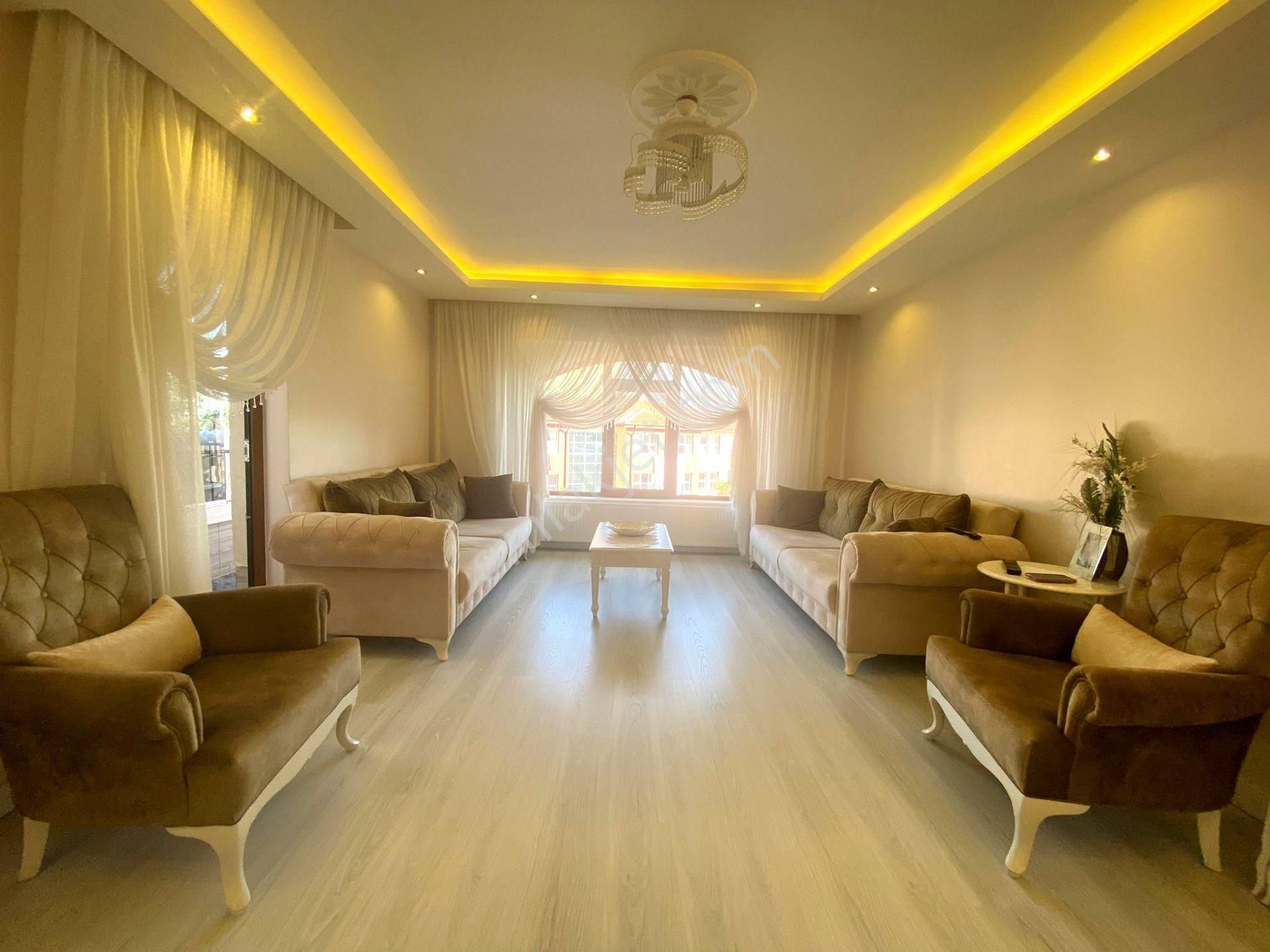 Uzman Emlak'dan İncirli Mh'de Cadde Yakını Ultralüx Yapılı Şehir Manzaralı Isı Yalıtımlı 5+1 Dubleks - Görsel 5