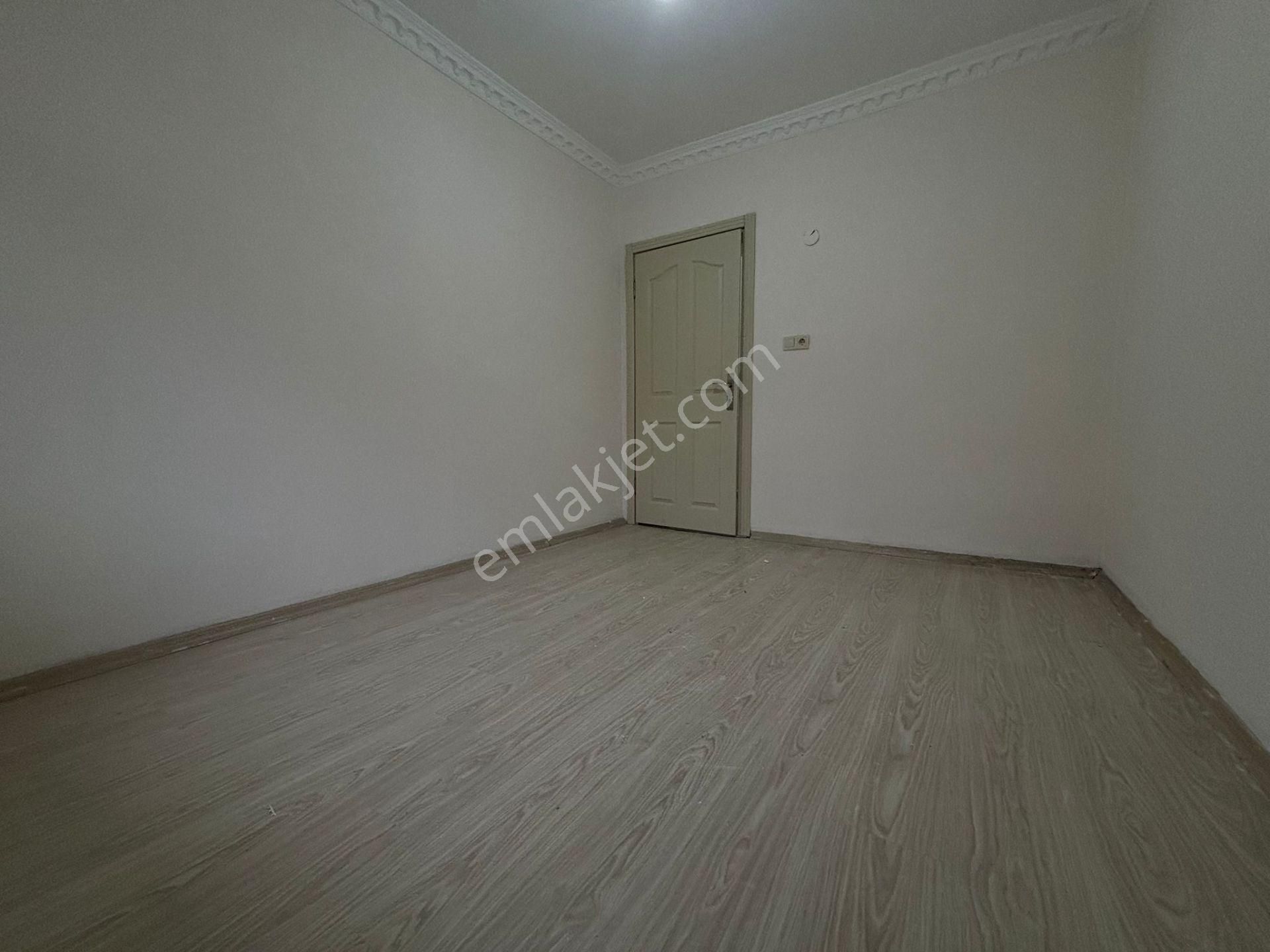 Amasyalılar Meydanda Merkez'de 2+1 İskanlı Kombili Acıl Satılık - Görsel 13