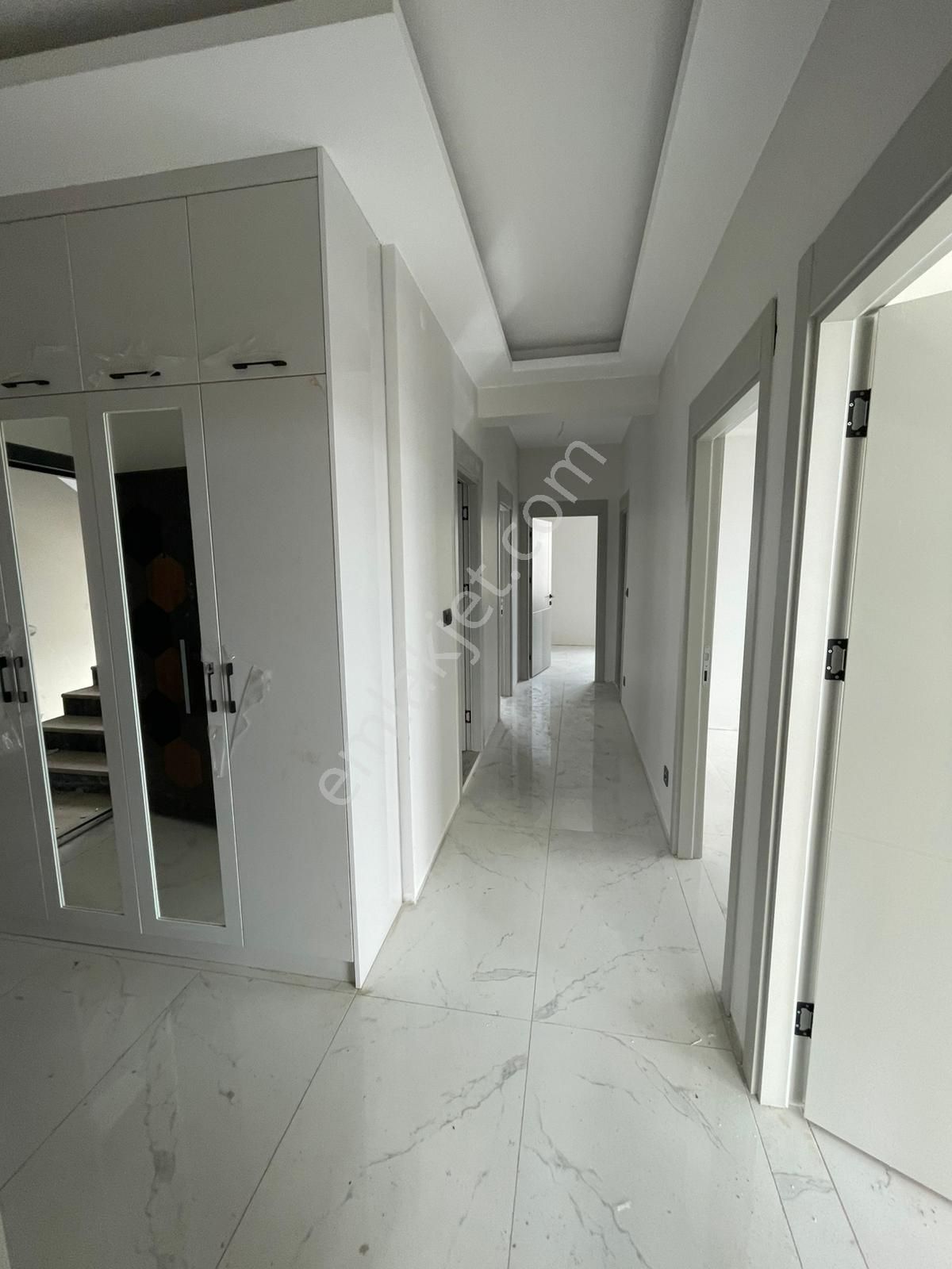 Afyon Üçok Emlaktan Mareşal F Çakmak Satılık Lüx Sıfır 3+1 Daireler - Görsel 7