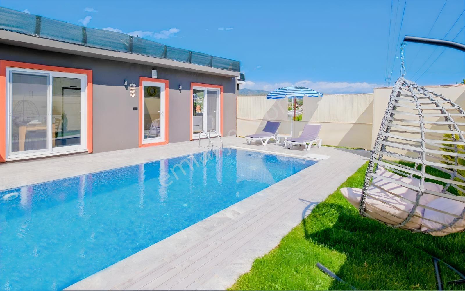 Çiftlik Mahallesinde Kiralık Eşyalı Havuzlu Müstakil Villa - Görsel 14