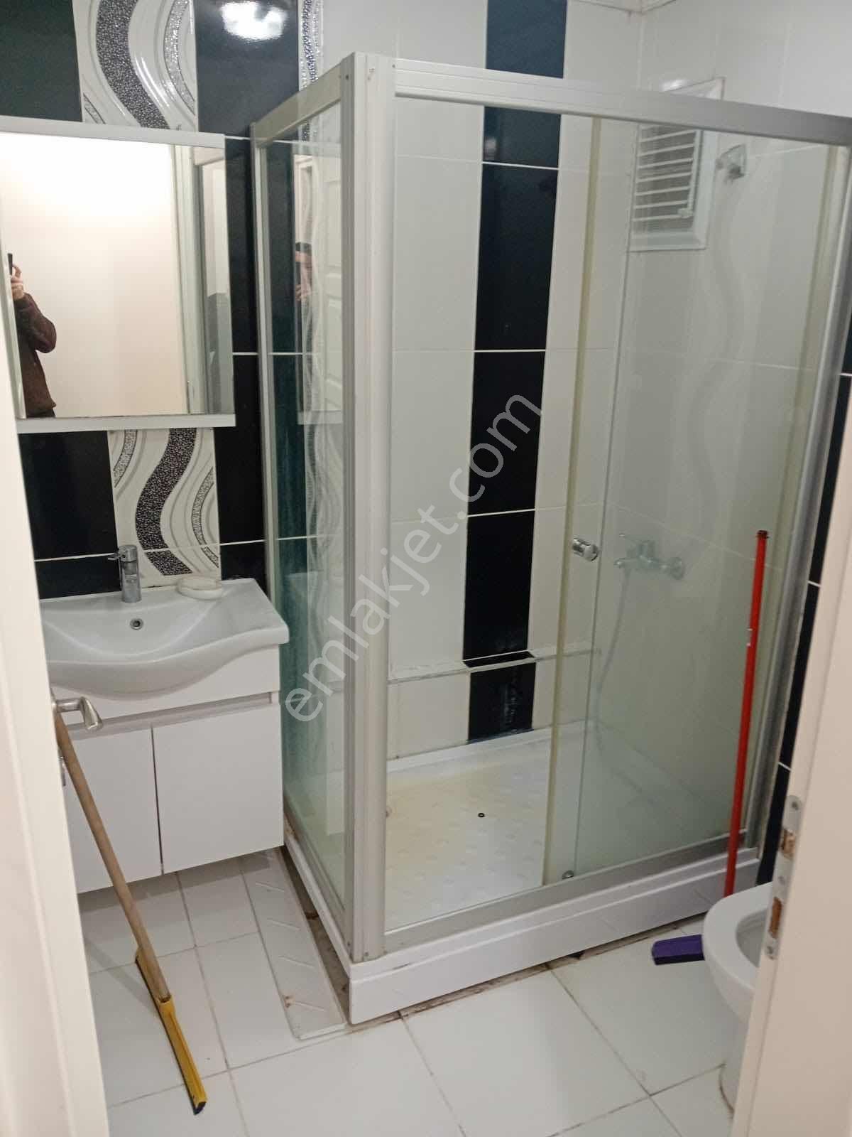 Bahçelievler De Kiralık 2+1 Eşyalı Daire (fatih Caddesi Üstü ) - Görsel 9