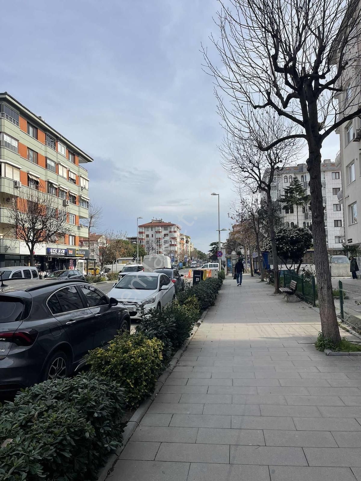 Bahçelievler De Kiralık 2+1 Eşyalı Daire (fatih Caddesi Üstü ) - Görsel 18