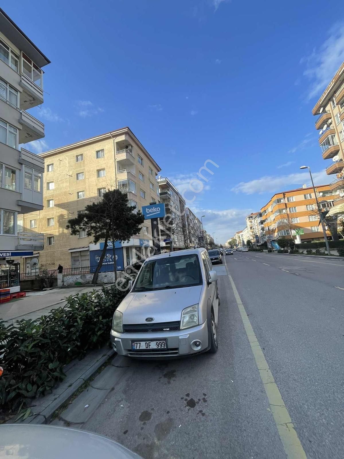 Bahçelievler De Kiralık 2+1 Eşyalı Daire (fatih Caddesi Üstü ) - Görsel 3