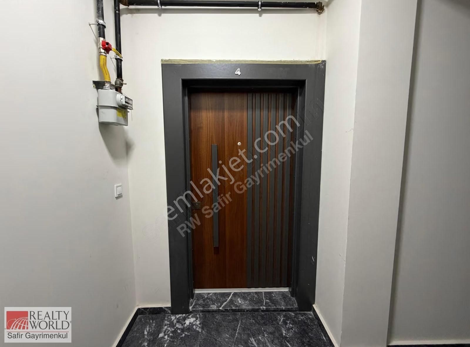 Mehmetçik Mahallesinde Cadde Üzeri Yeni Binada Satılık Daire - Görsel 20