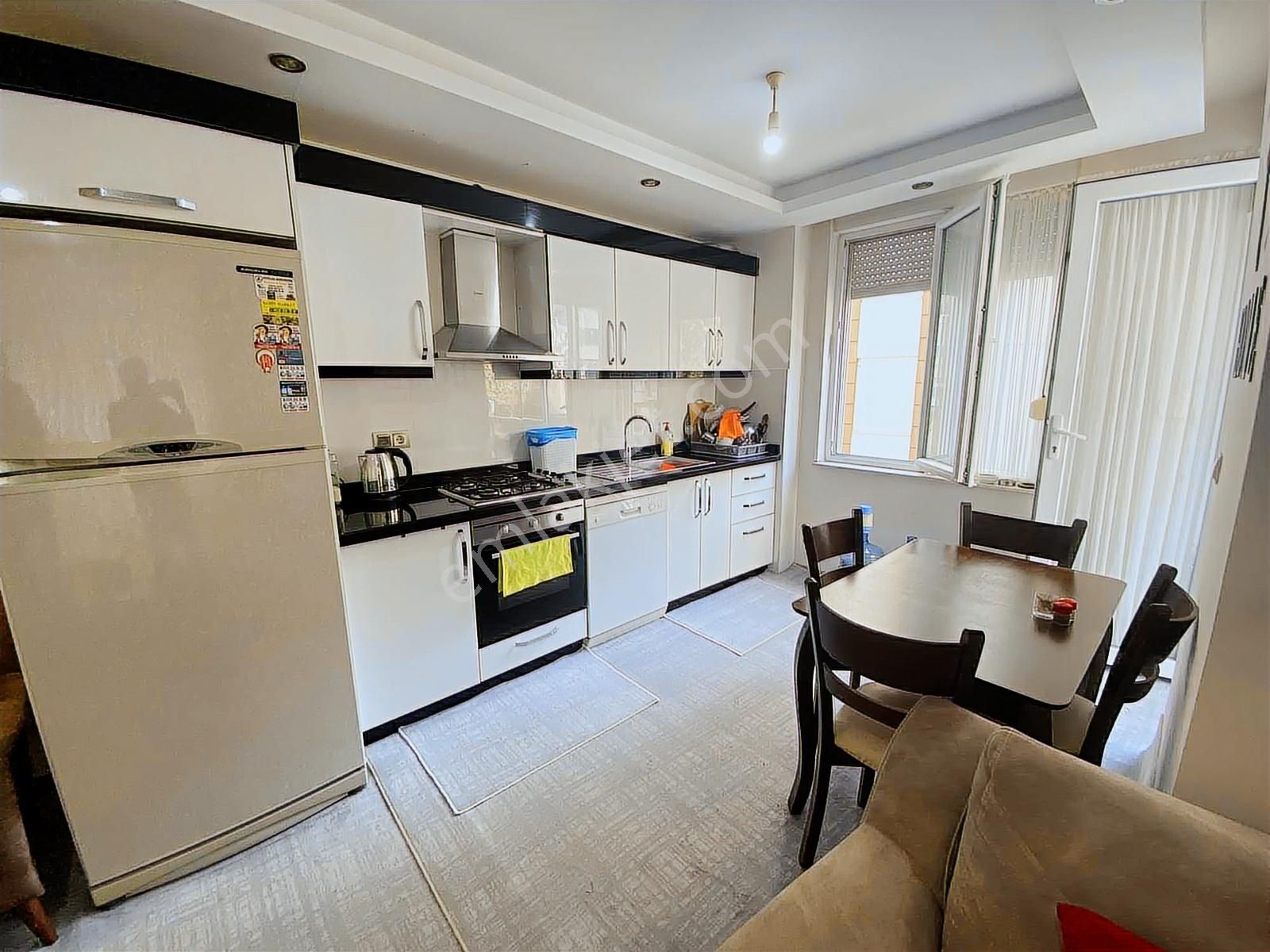 Hurma'da Havuzlu Site İçinde Kiralık 1+1 Mobilyalı Şık Daire - Görsel 9