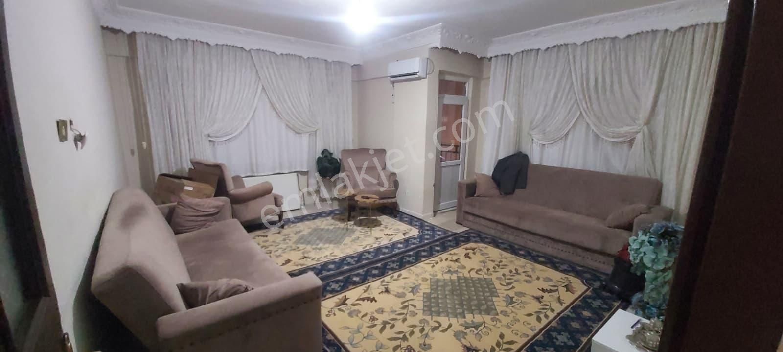 Makrolife Gayrimenkul'den Sakarya Caddesi Civarı Satılık 3+1 Daire