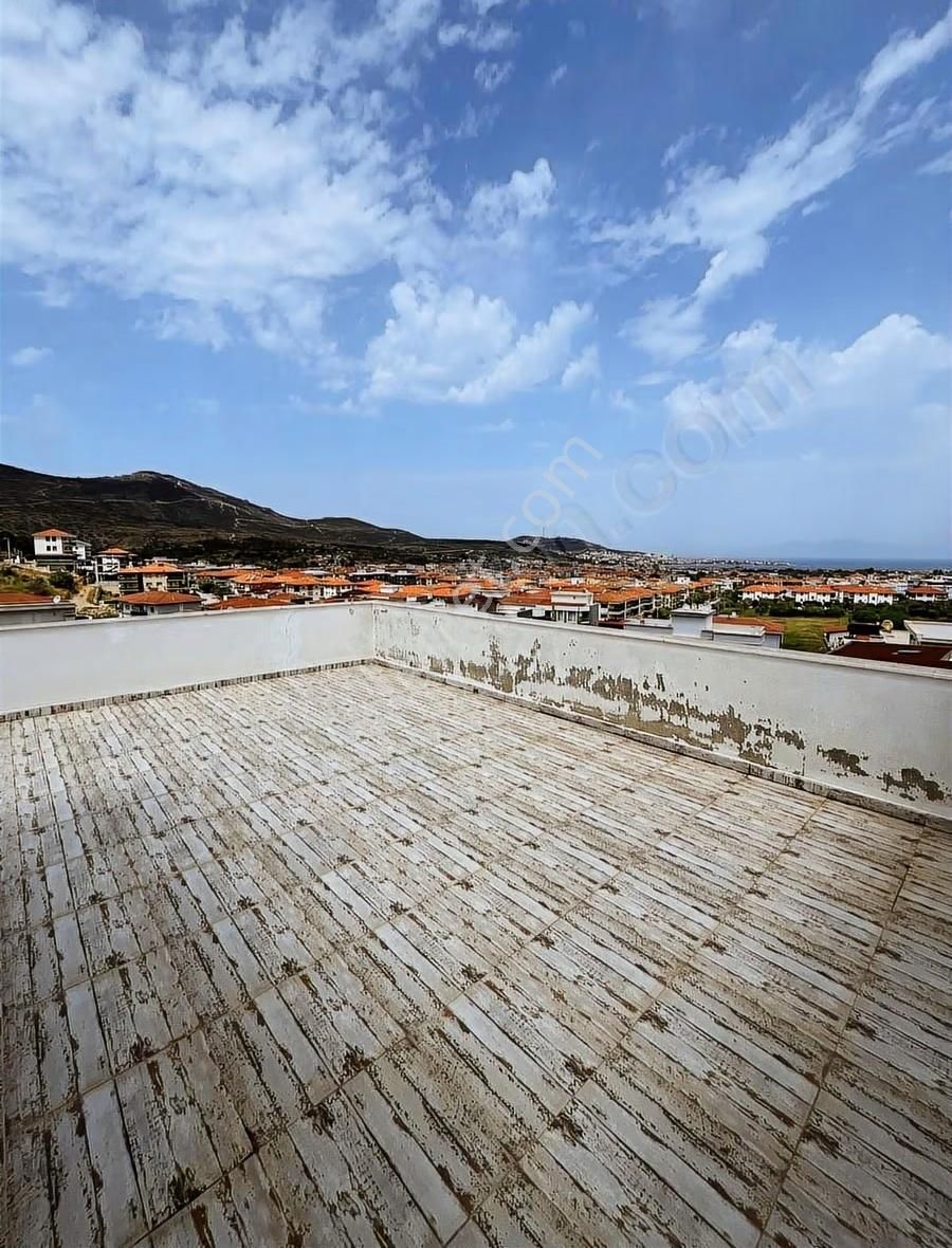 Canyurt Gayrimenkulden Yeni Foçada Satılık Triblex - Görsel 11