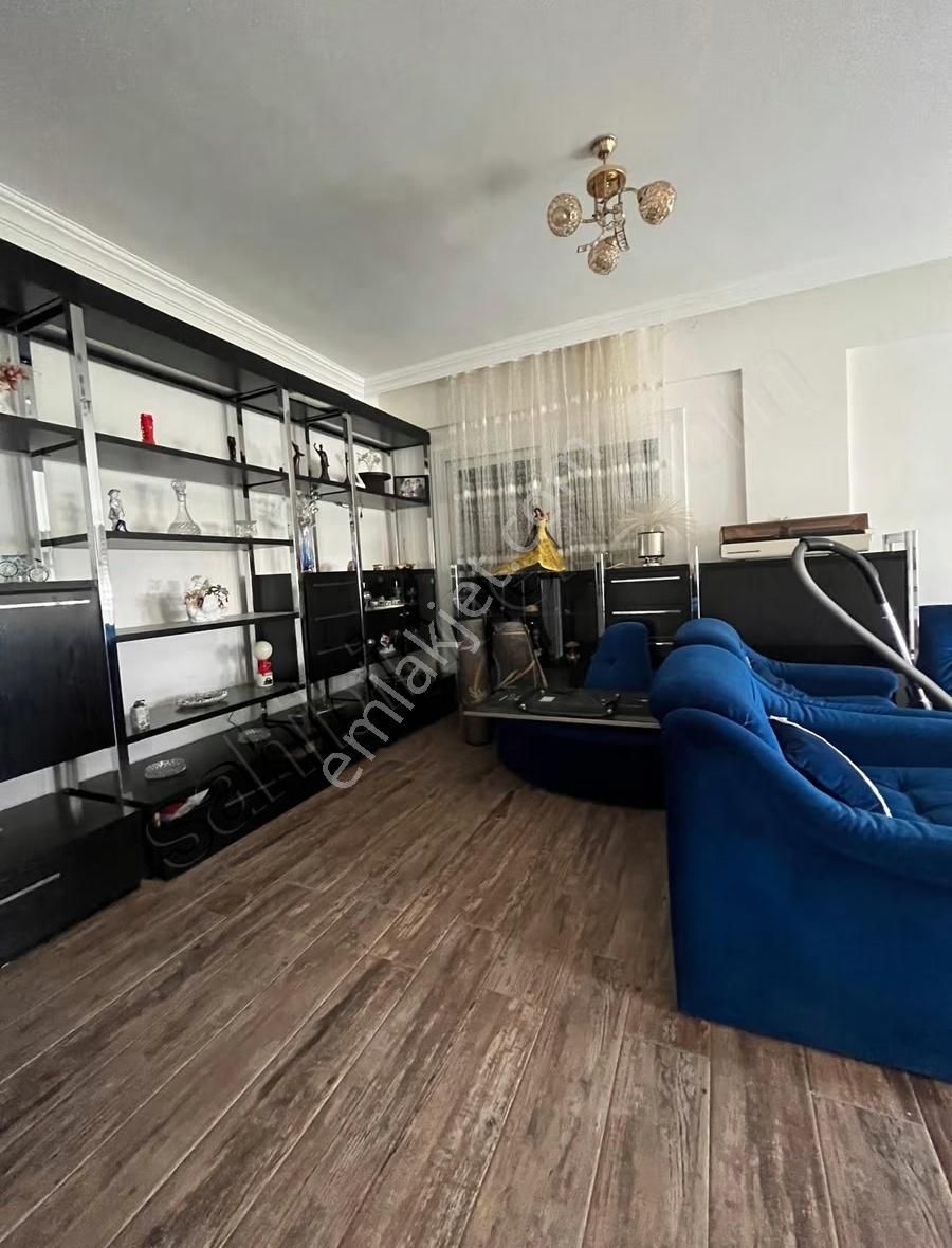 Canyurt Gayrimenkulden Yeni Foçada Satılık Triblex - Görsel 10