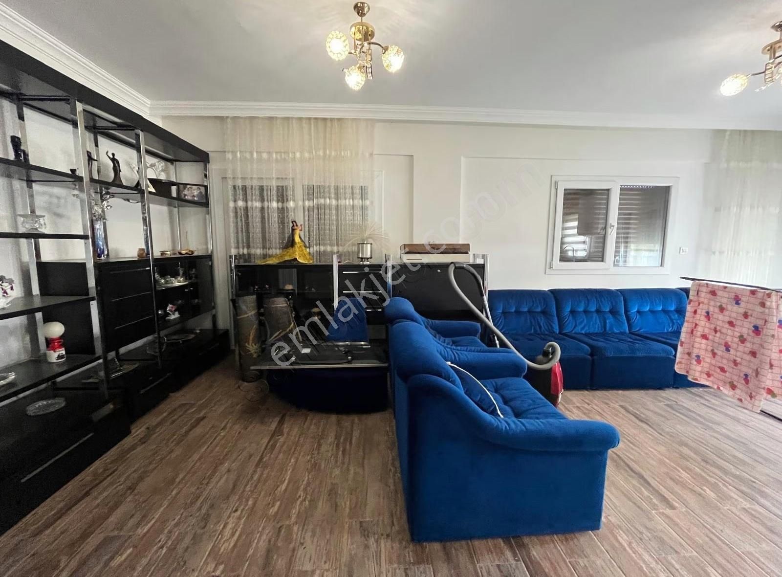 Canyurt Gayrimenkulden Yeni Foçada Satılık Triblex - Görsel 30