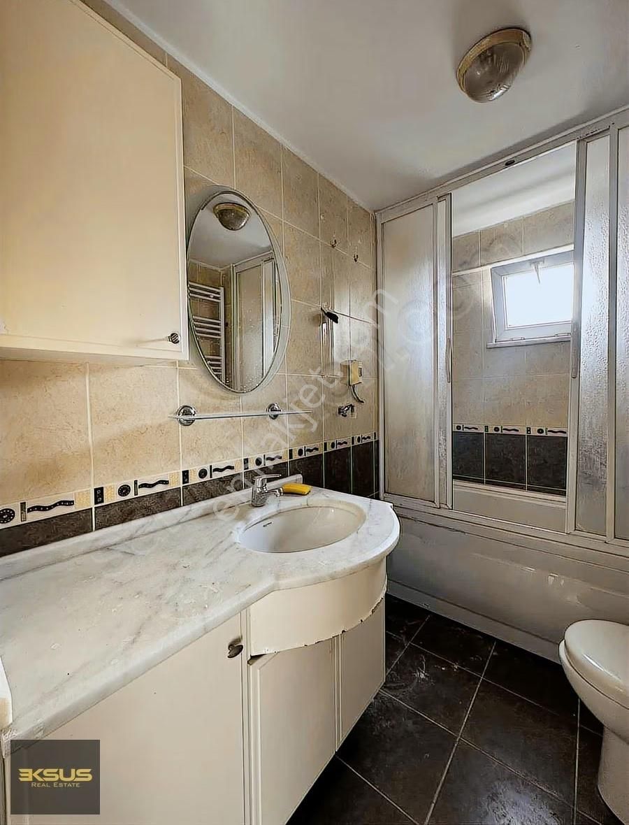 Balıkesir Çarşı Merkezde Kiralık 2+1 Daire - Görsel 4