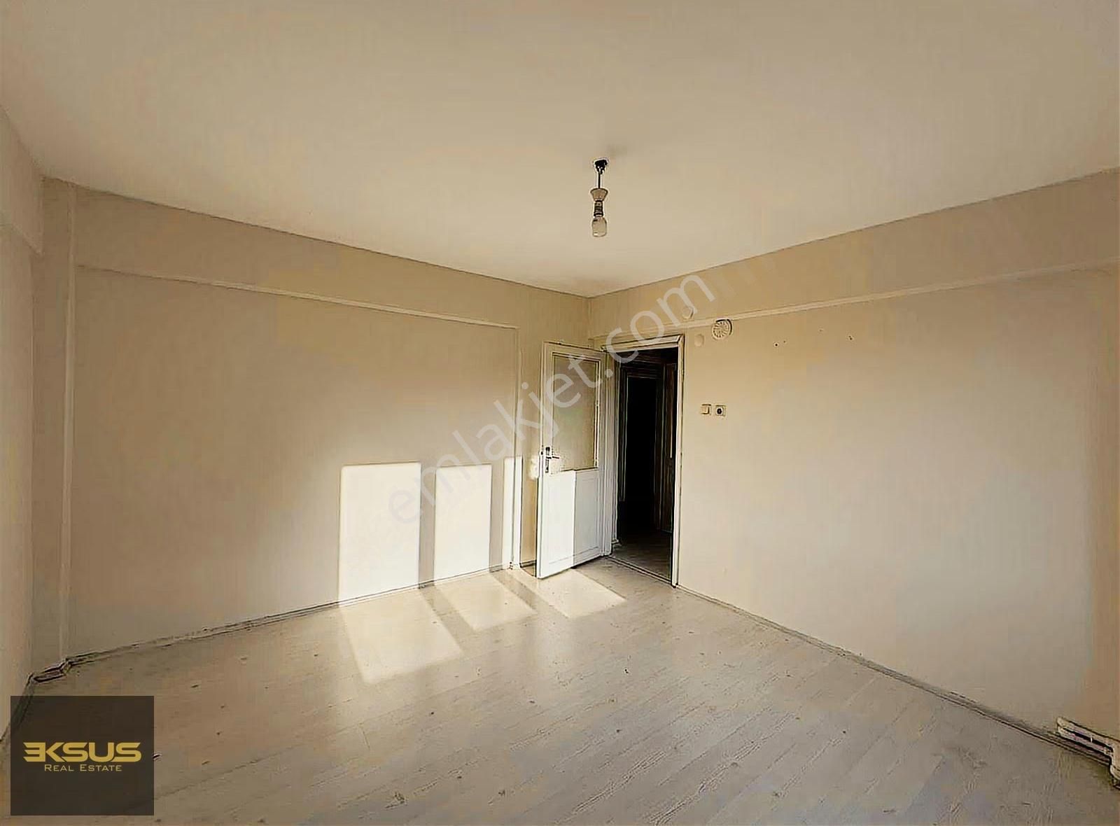 Balıkesir Çarşı Merkezde Kiralık 2+1 Daire - Görsel 2