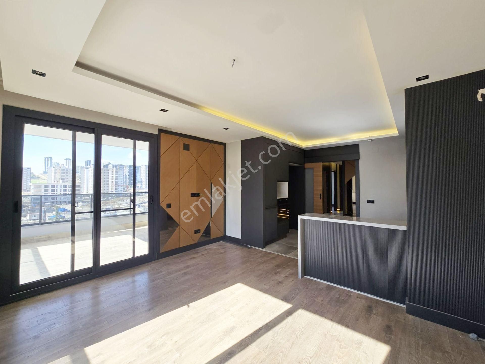 Yüzüncüyıl'da Bulvar Üzeri Site İçi Akıllı Ev Sıstemlı Sosyal Aktiviteli - Görsel 3