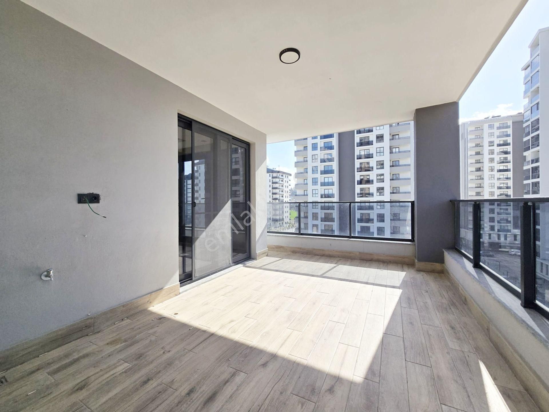 Yüzüncüyıl'da Bulvar Üzeri Site İçi Akıllı Ev Sıstemlı Sosyal Aktiviteli - Görsel 19