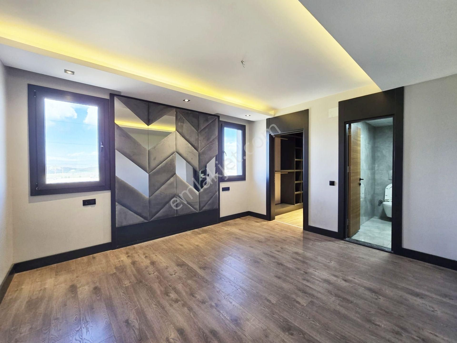 Yüzüncüyıl'da Bulvar Üzeri Site İçi Akıllı Ev Sıstemlı Sosyal Aktiviteli - Görsel 12