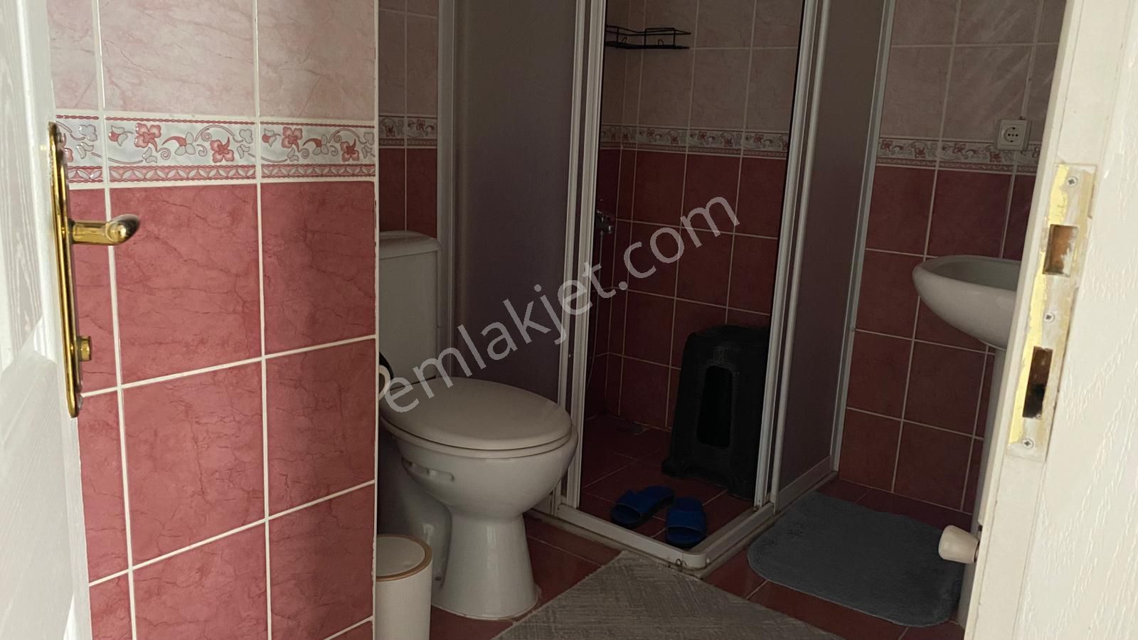 Buket Emlaktan 2+1 Eşyalı Kiralık Daire Doğalgazlı Asansörlü Ara Kat - Görsel 5