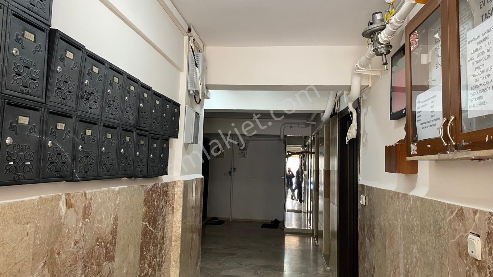 Buket Emlaktan 2+1 Eşyalı Kiralık Daire Doğalgazlı Asansörlü Ara Kat - Görsel 4